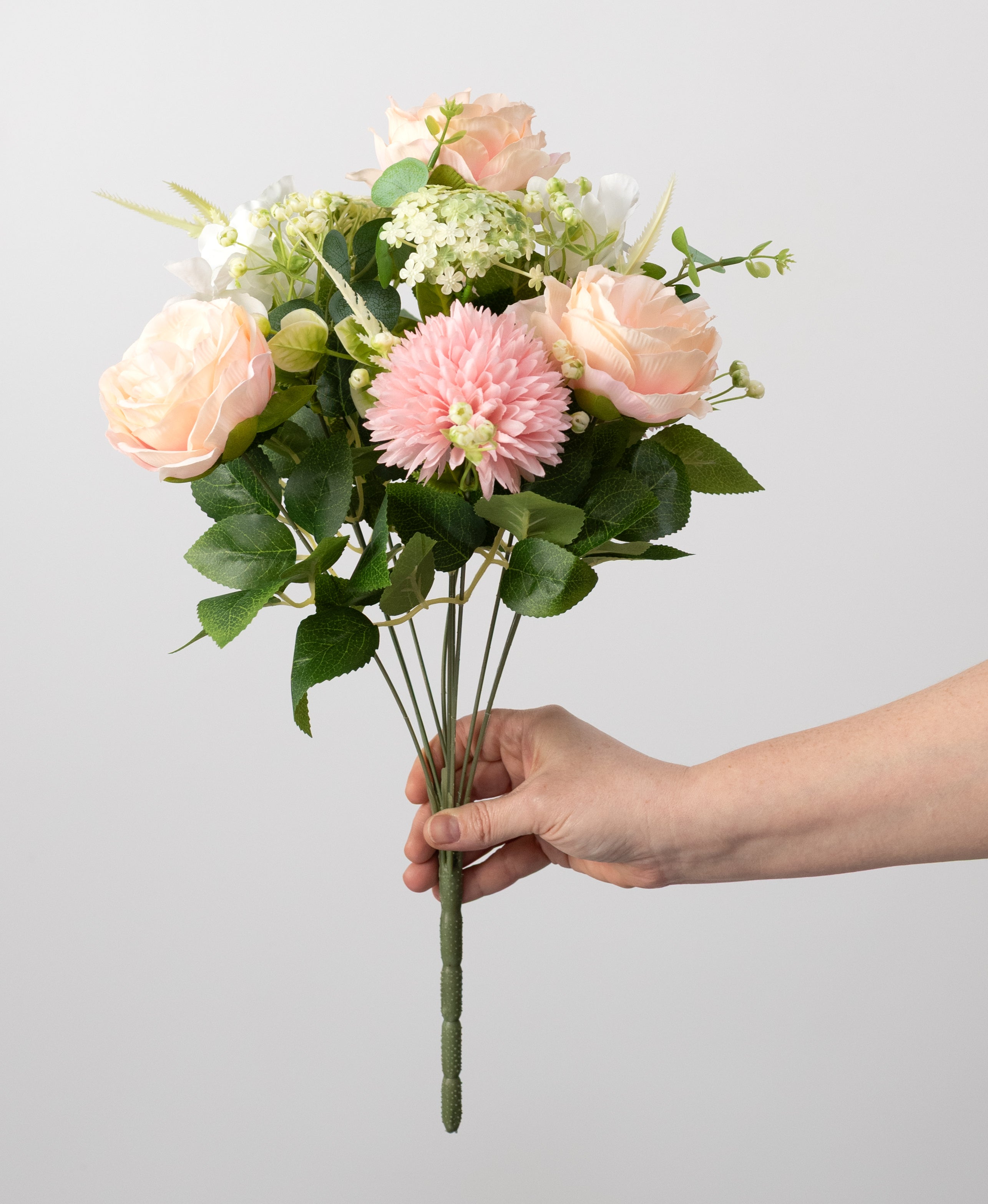 18" Austin Rose & Mum Bush: Peach & Pink (11 Stem)