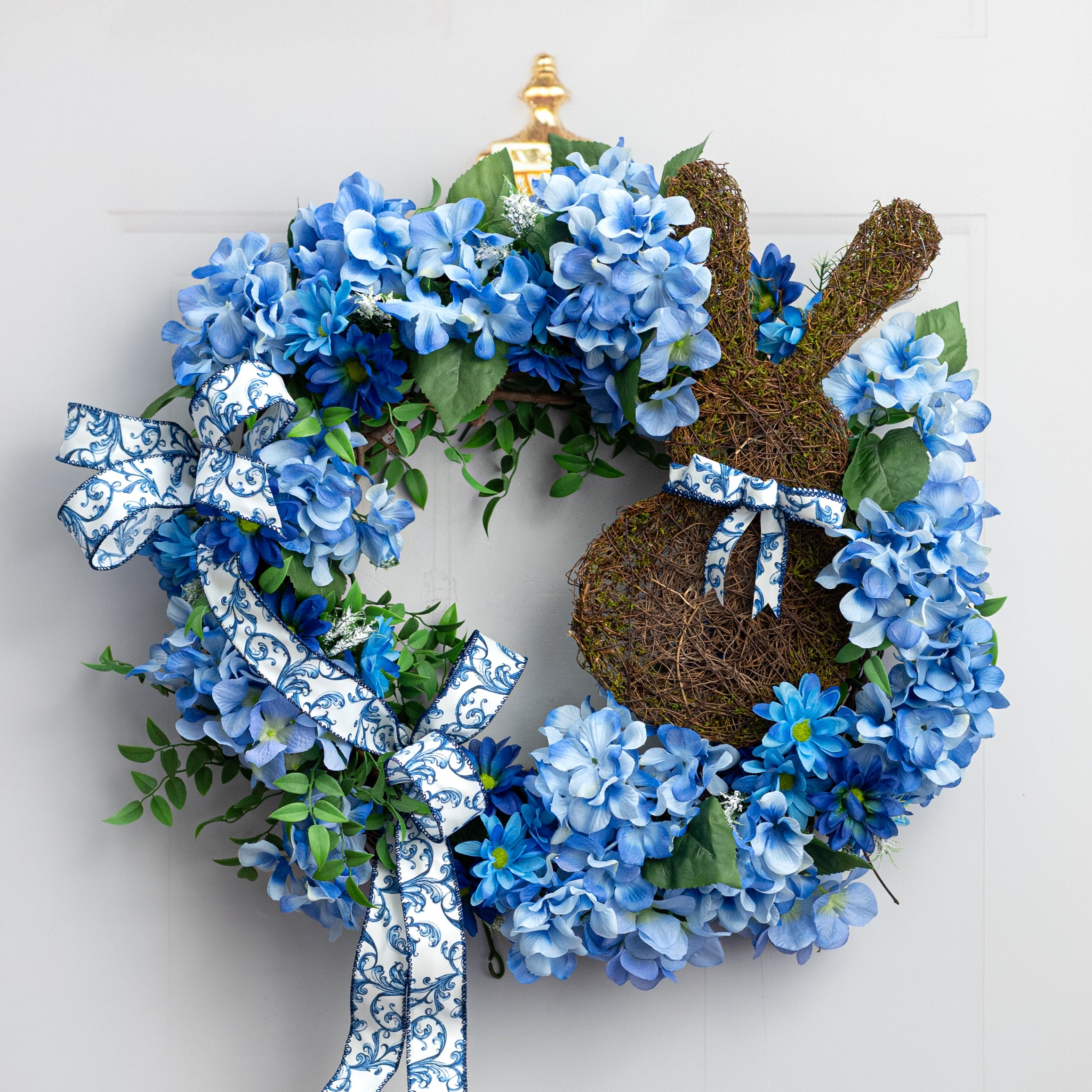 14" Rattan Vines & Moss Bunny Rabbit