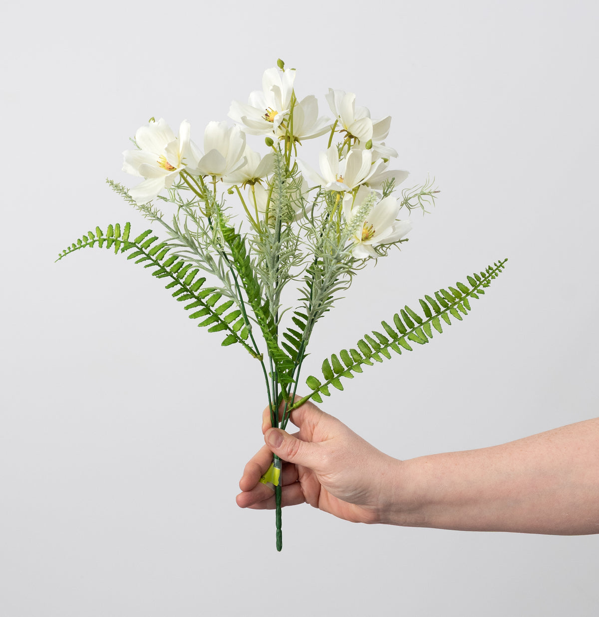 16" Cosmos Bush: Cream (5 Stem)