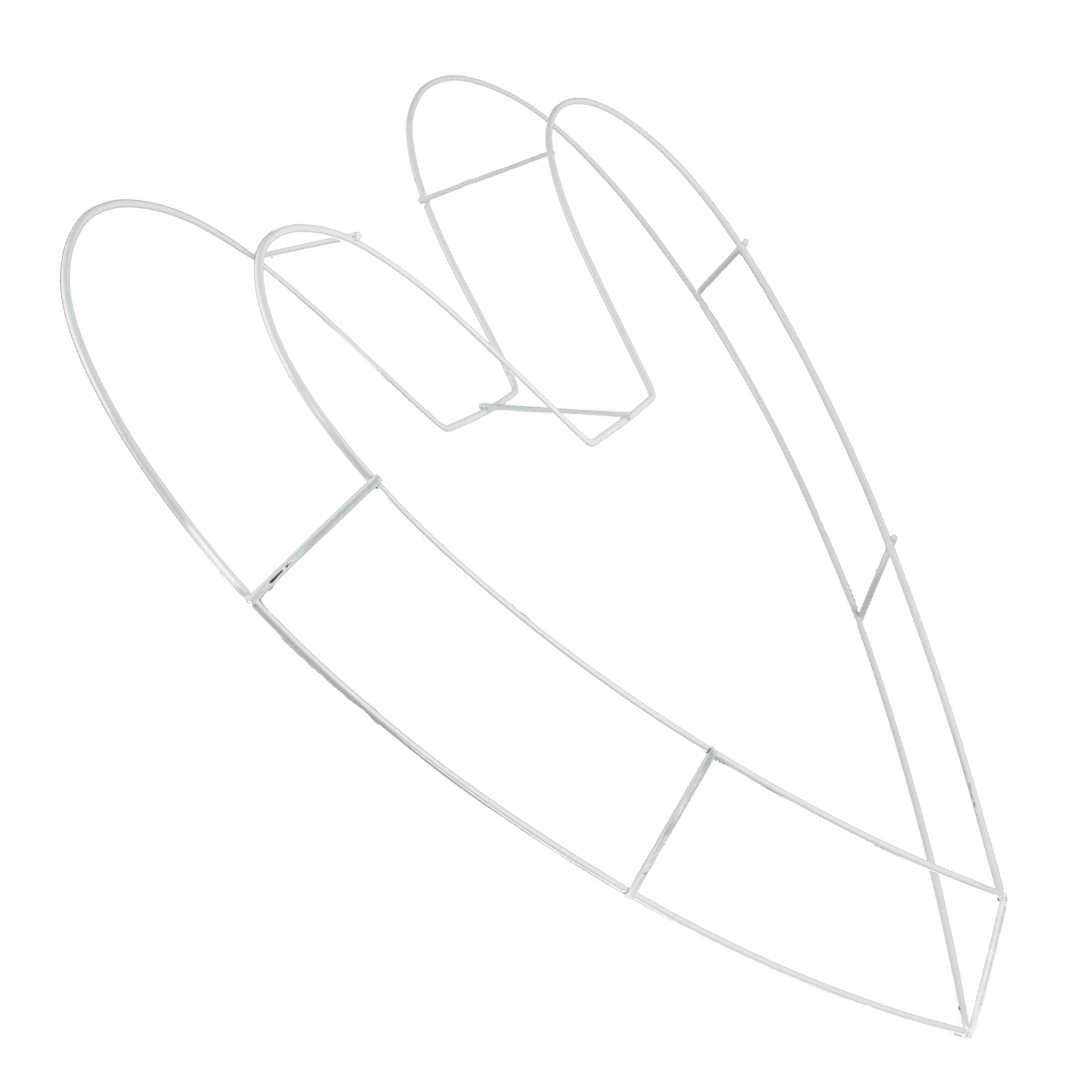 18 Inch Heart Wire Frame: 2-Wire White Lifestyle Photo