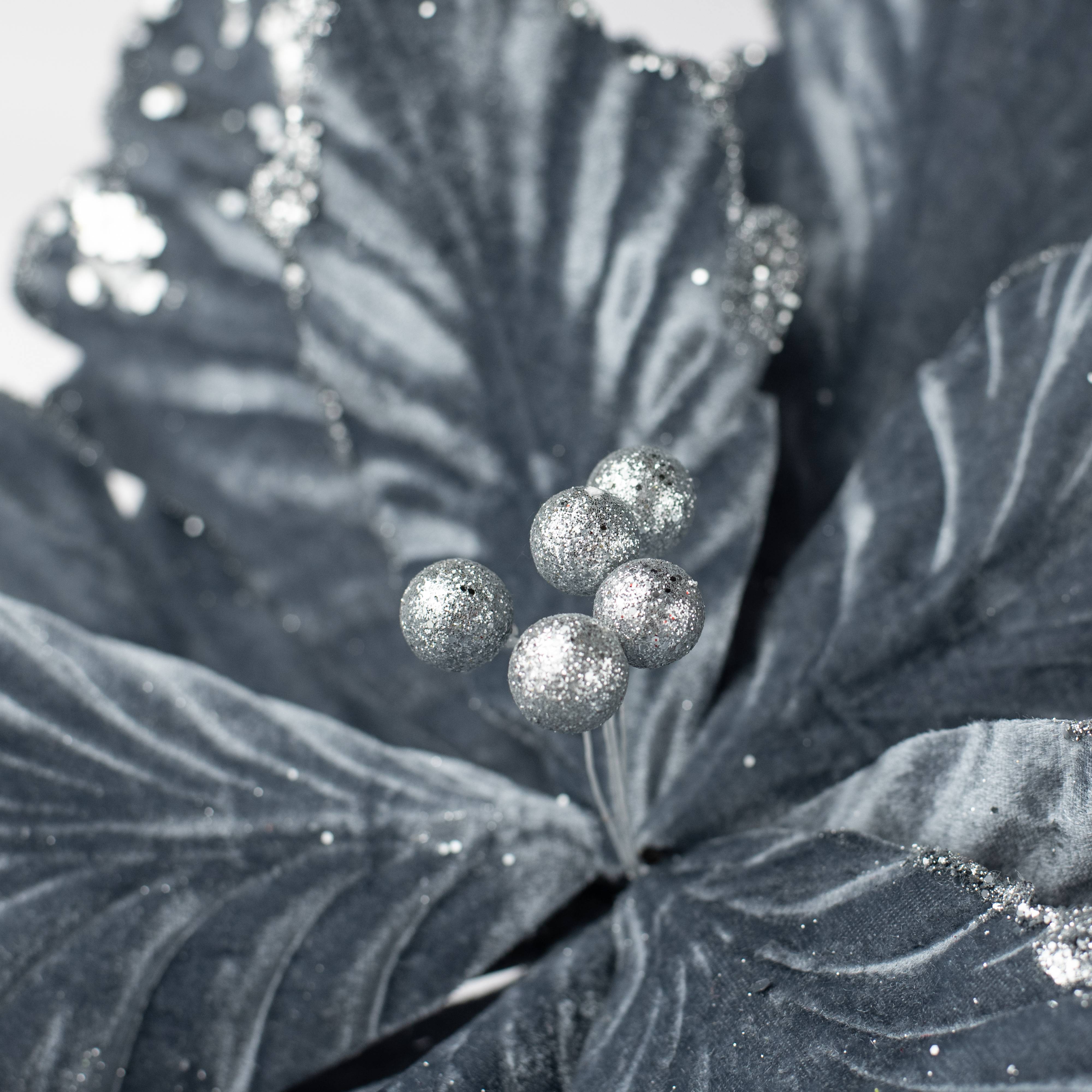 19" x 25" Jumbo Deluxe Velvet Poinsettia Stem: Dark Grey detail photo 4