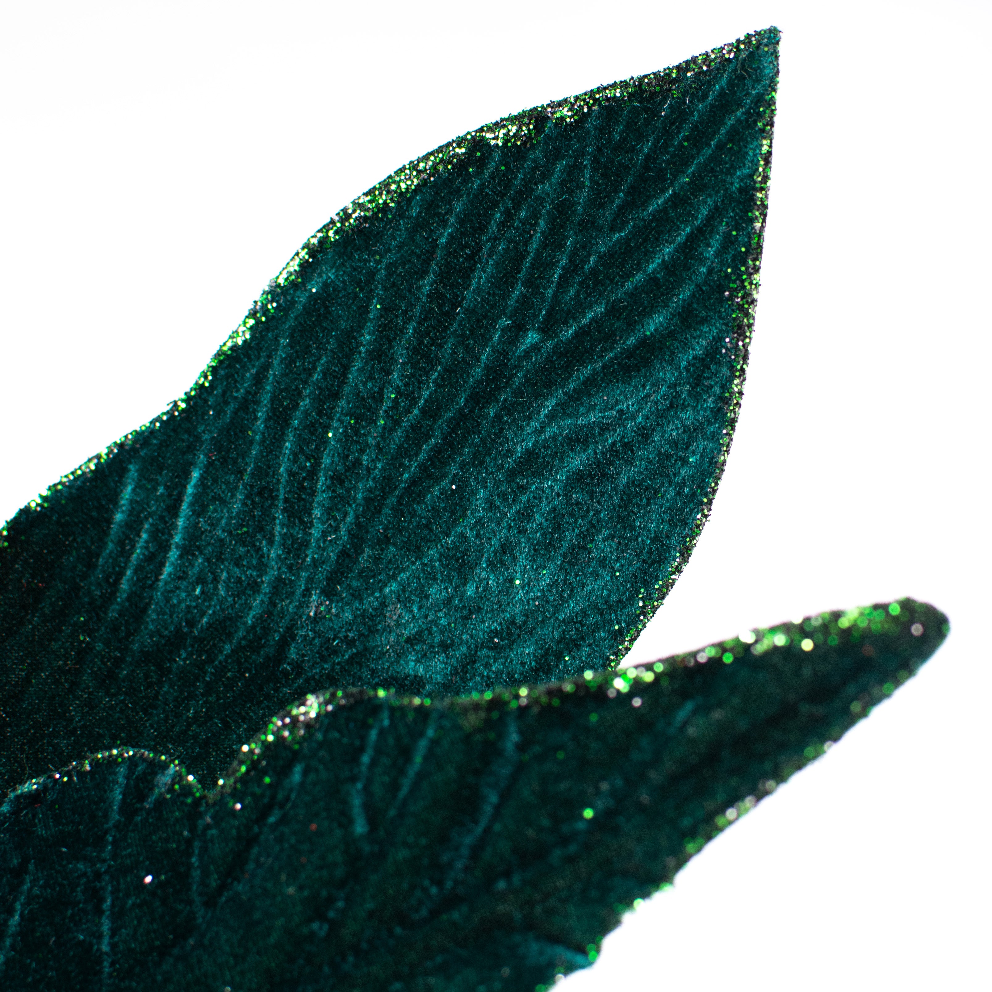 24" Jumbo Poinsettia Stem: Hunter Green detail photo 5