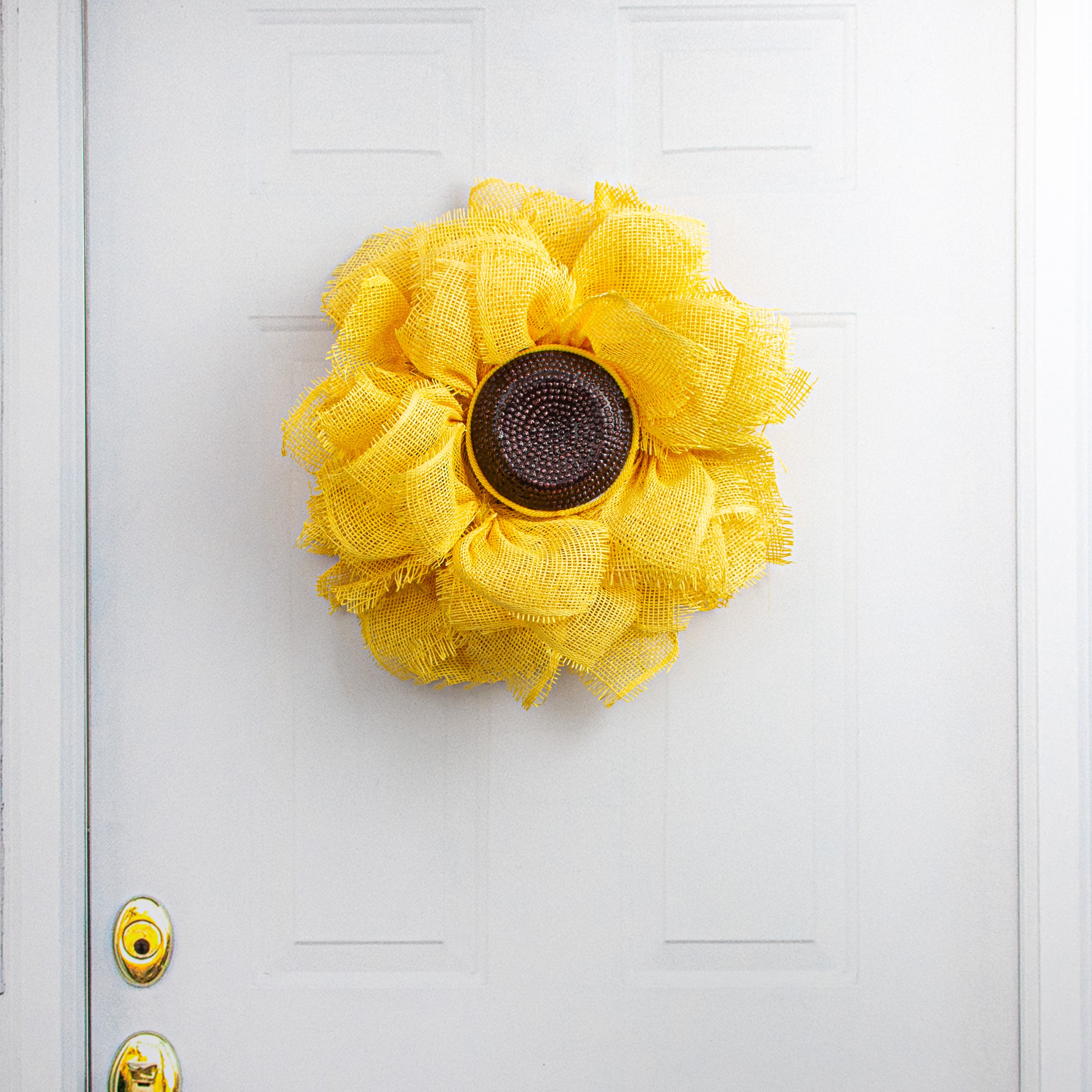 6.75" Jute Flex Tubing Flower Center: Yellow detail photo 3