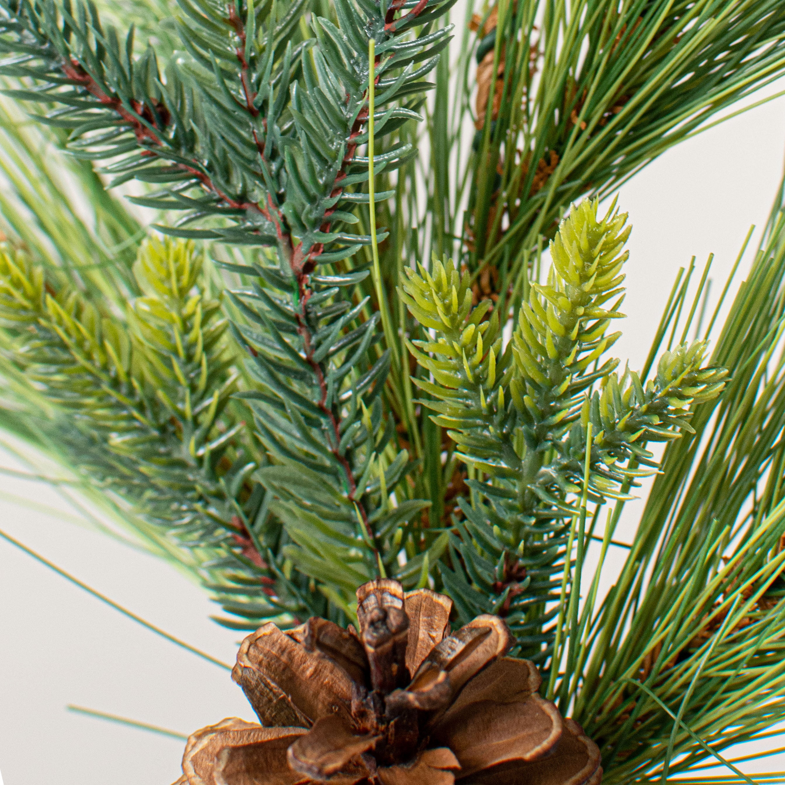18" Long Needle Pine Pick Lifestyle Photo