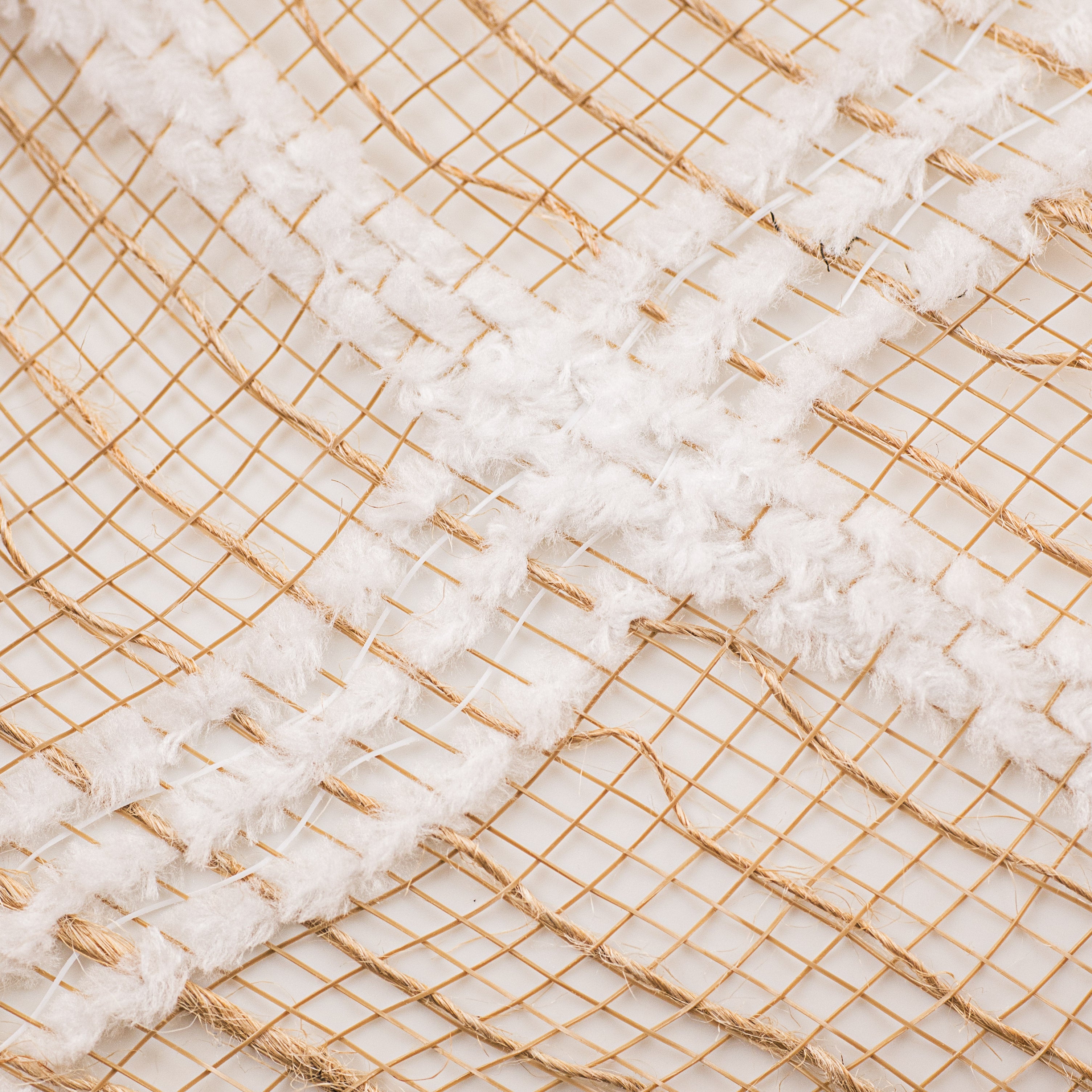 21" Magnolia Plaid Mesh: Natural & White detail photo 3