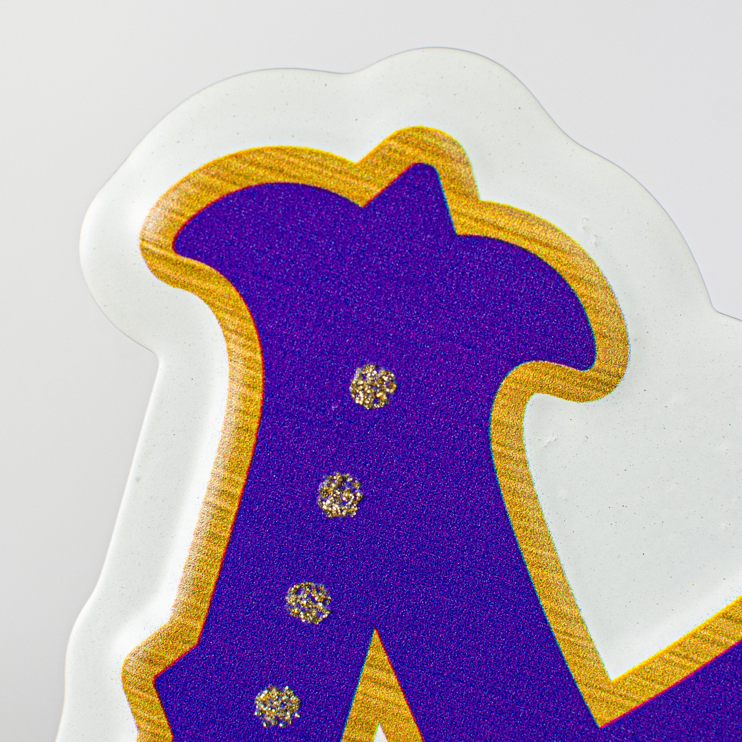 16" Mardi Gras Embossed Metal Hanger: White, Purple, Green, Gold detail photo 3