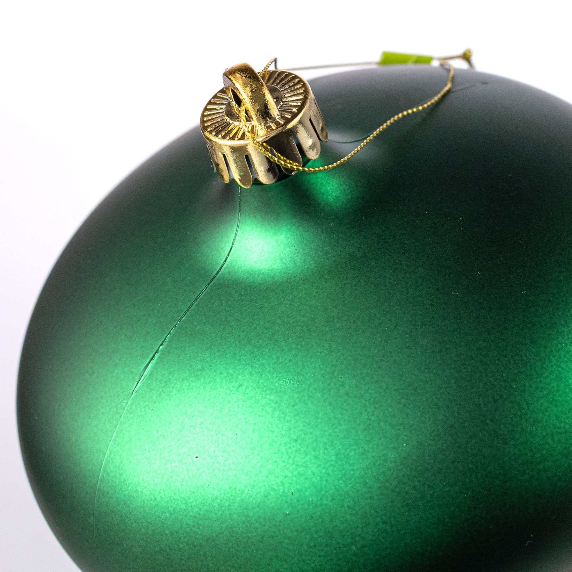 6" Matte Onion Shape Ornament: Deep Emerald Green detail photo 3