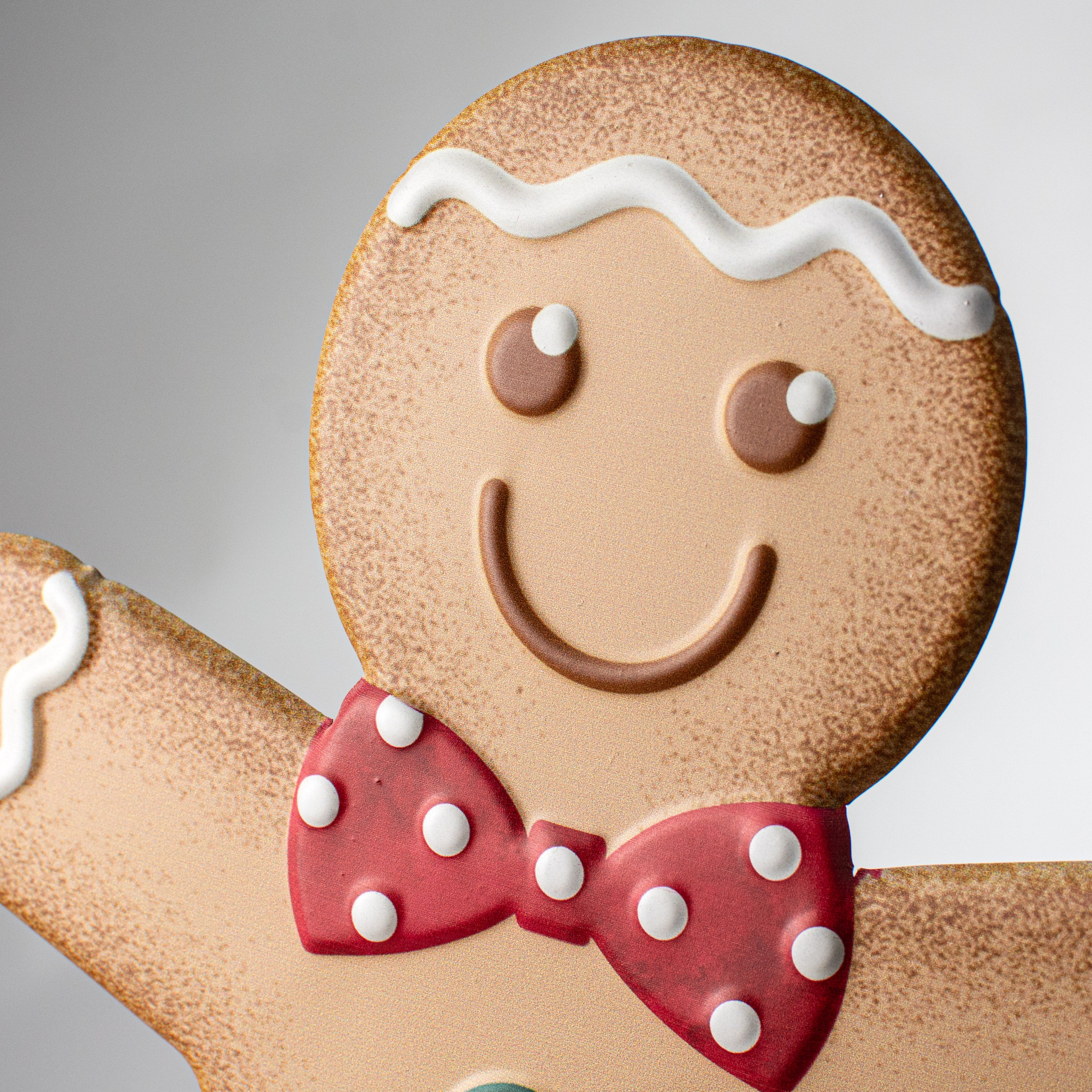 13" Metal Embossed Decoration: Gingerbread Boy detail photo 3