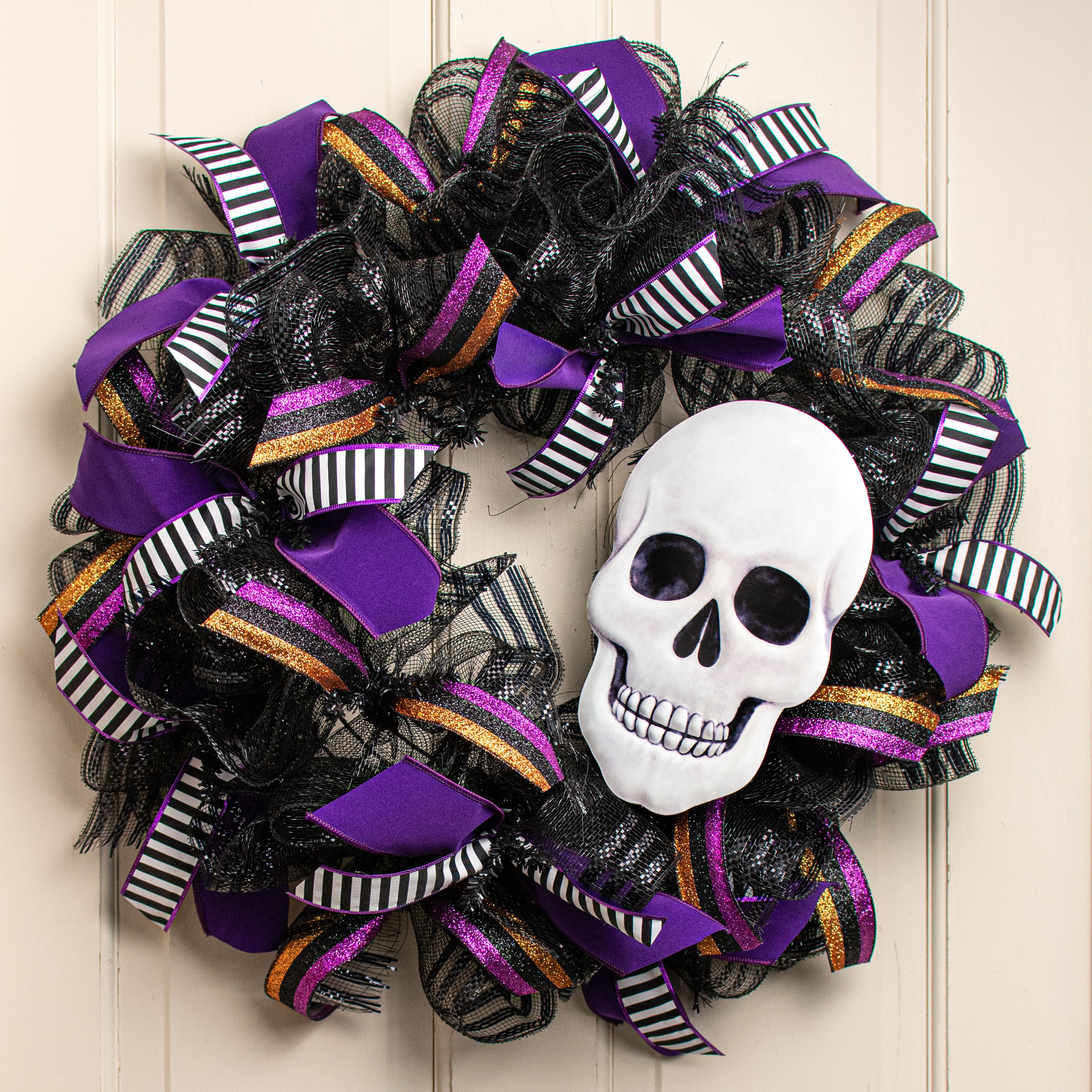 10" Metal Embossed Hanger: Halloween Skull Lifestyle Photo