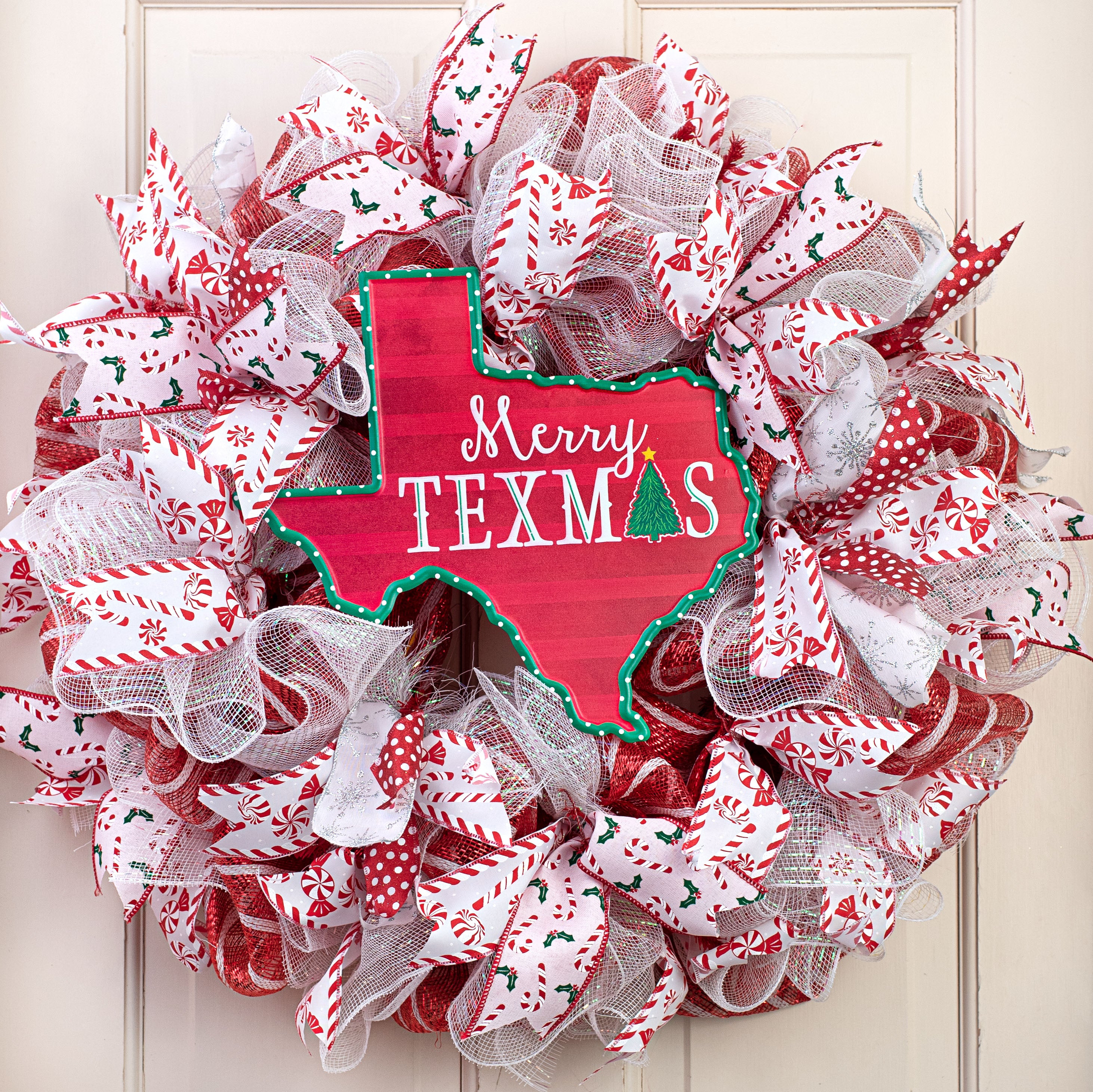 12.5" Metal Embossed Hanger: Merry Texmas Texas Lifestyle Photo