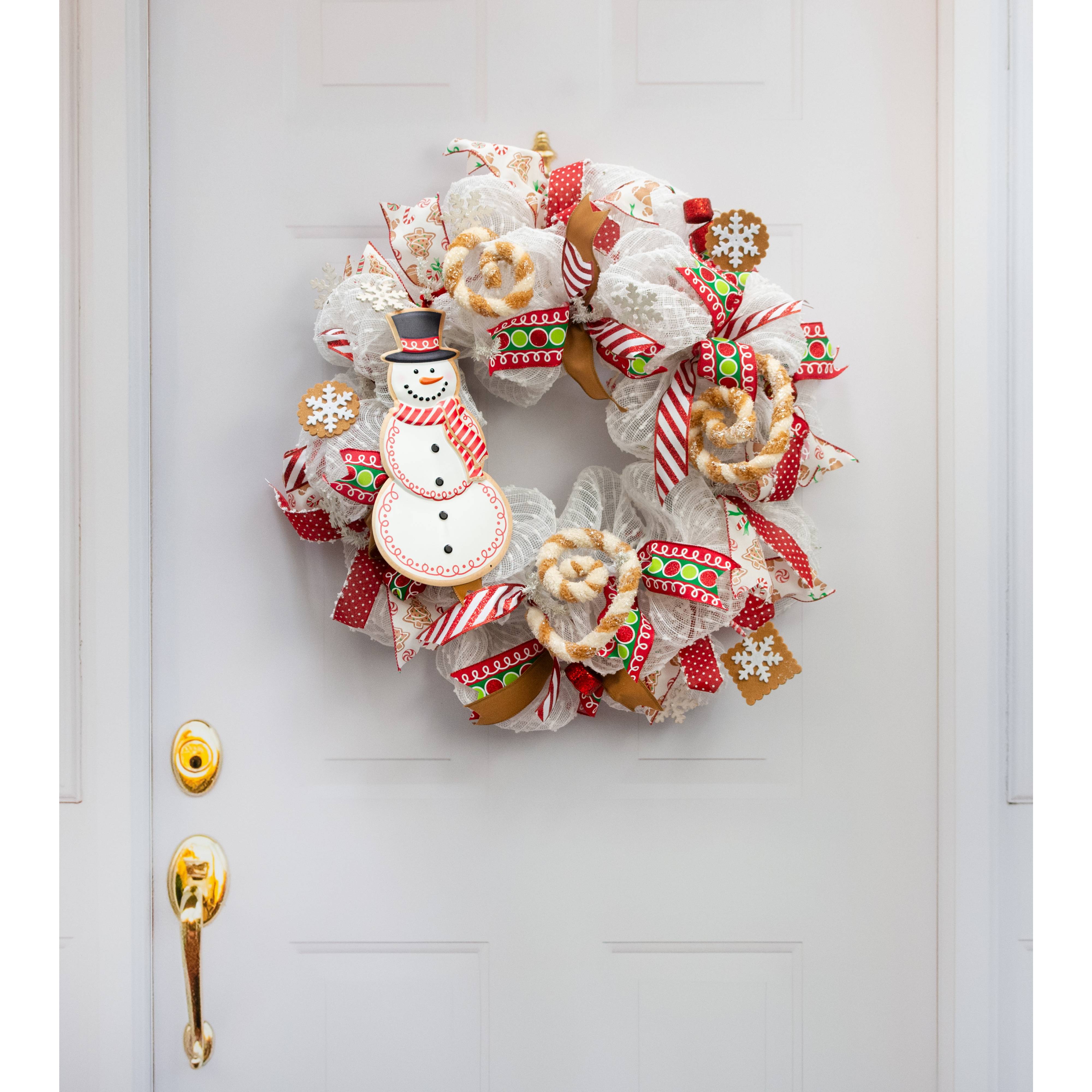 12" Metal Embossed Hanger: Snowman Cookie Red & White Lifestyle Photo