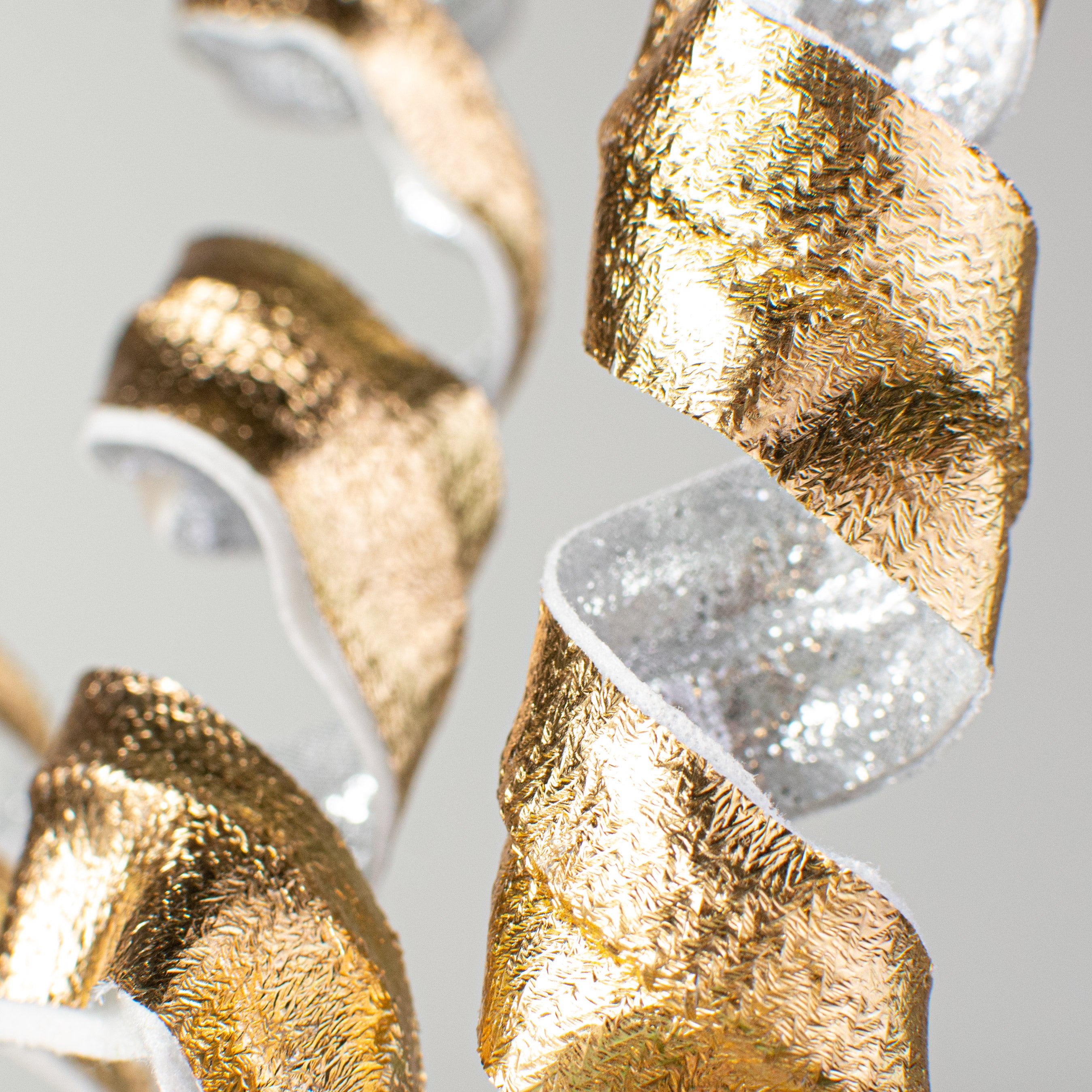 16" Metallic Curly Pick: Gold & Silver Lifestyle Photo