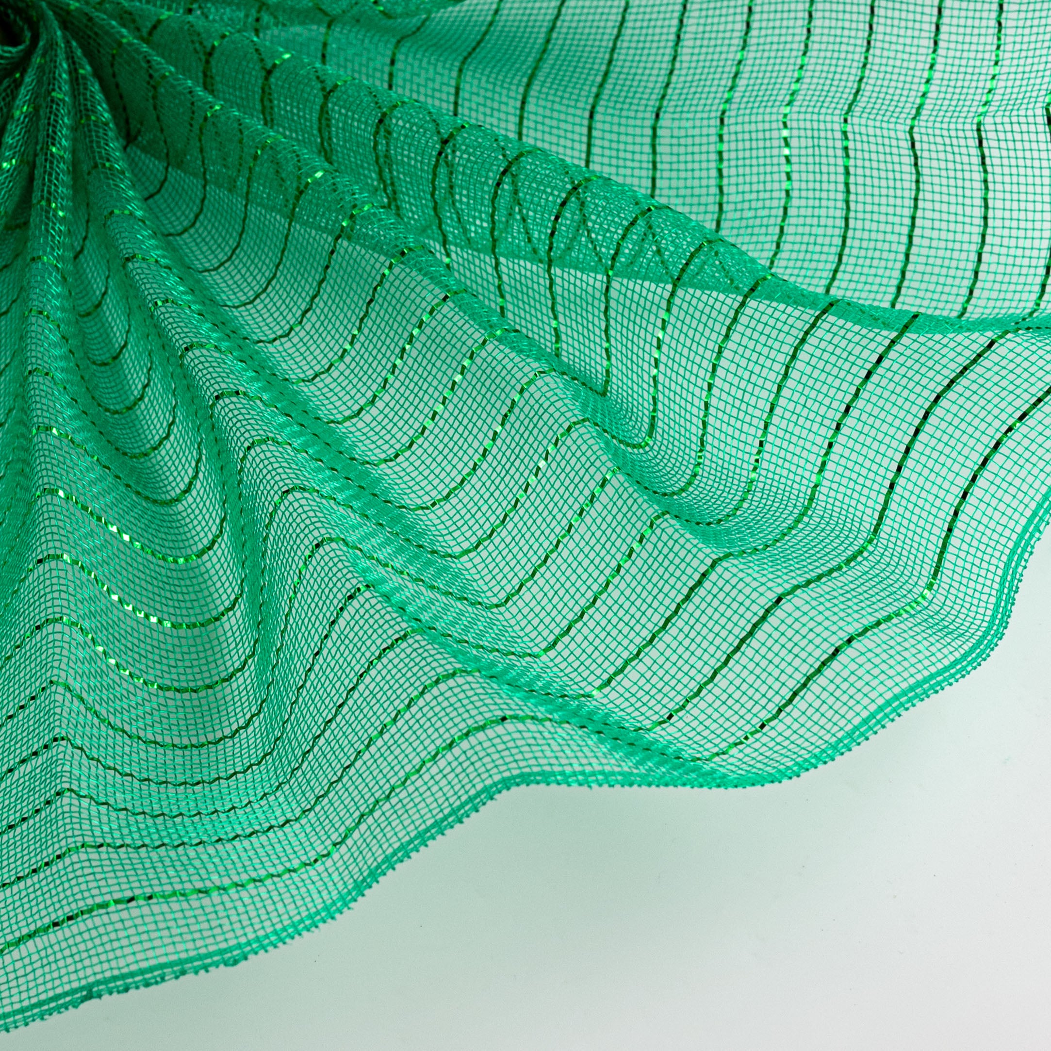 10" Metallic Fine Weave Deco Mesh: Emerald Green Lifestyle Photo