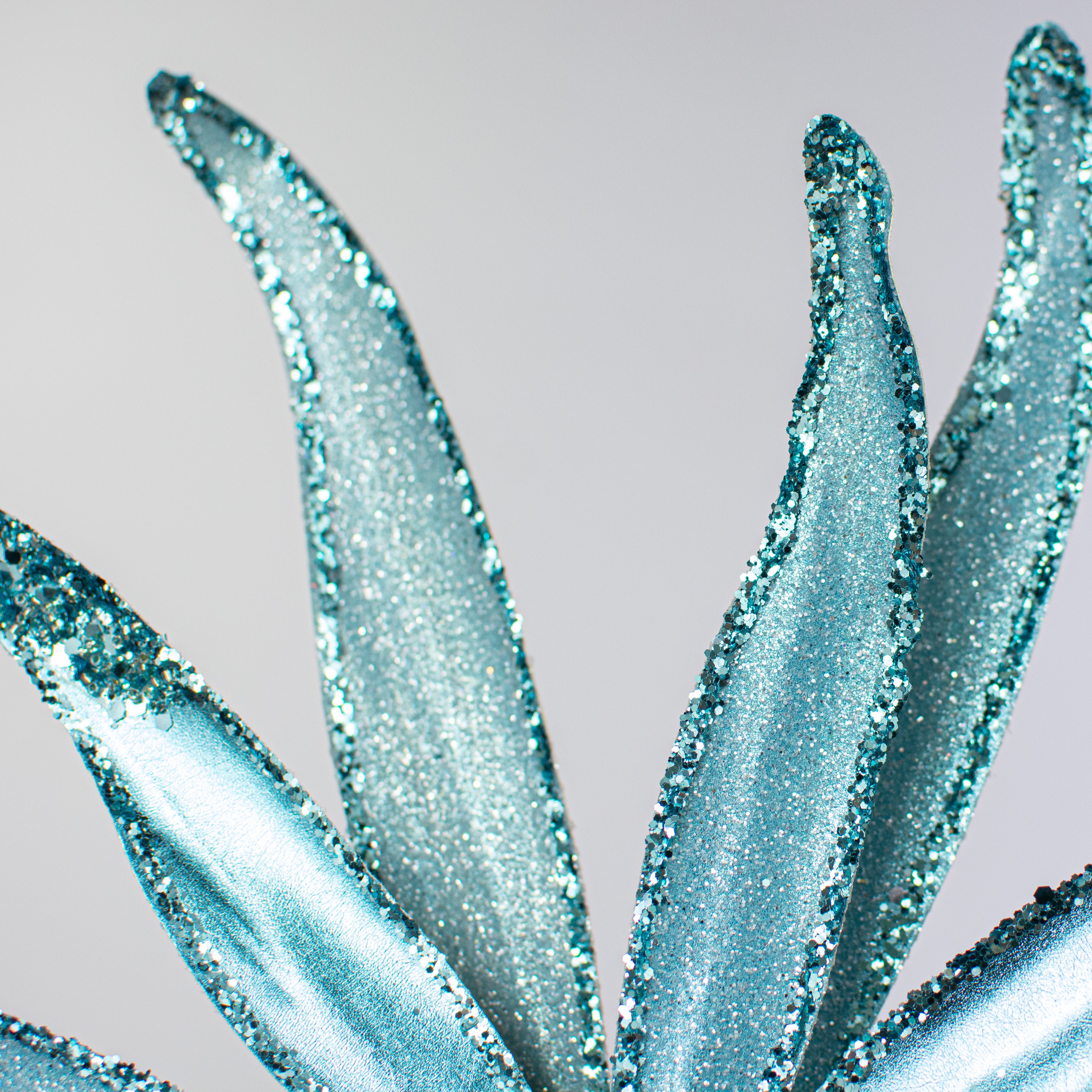 19" Metallic & Glitter Bead Flower Stem: Ice Blue detail photo 4