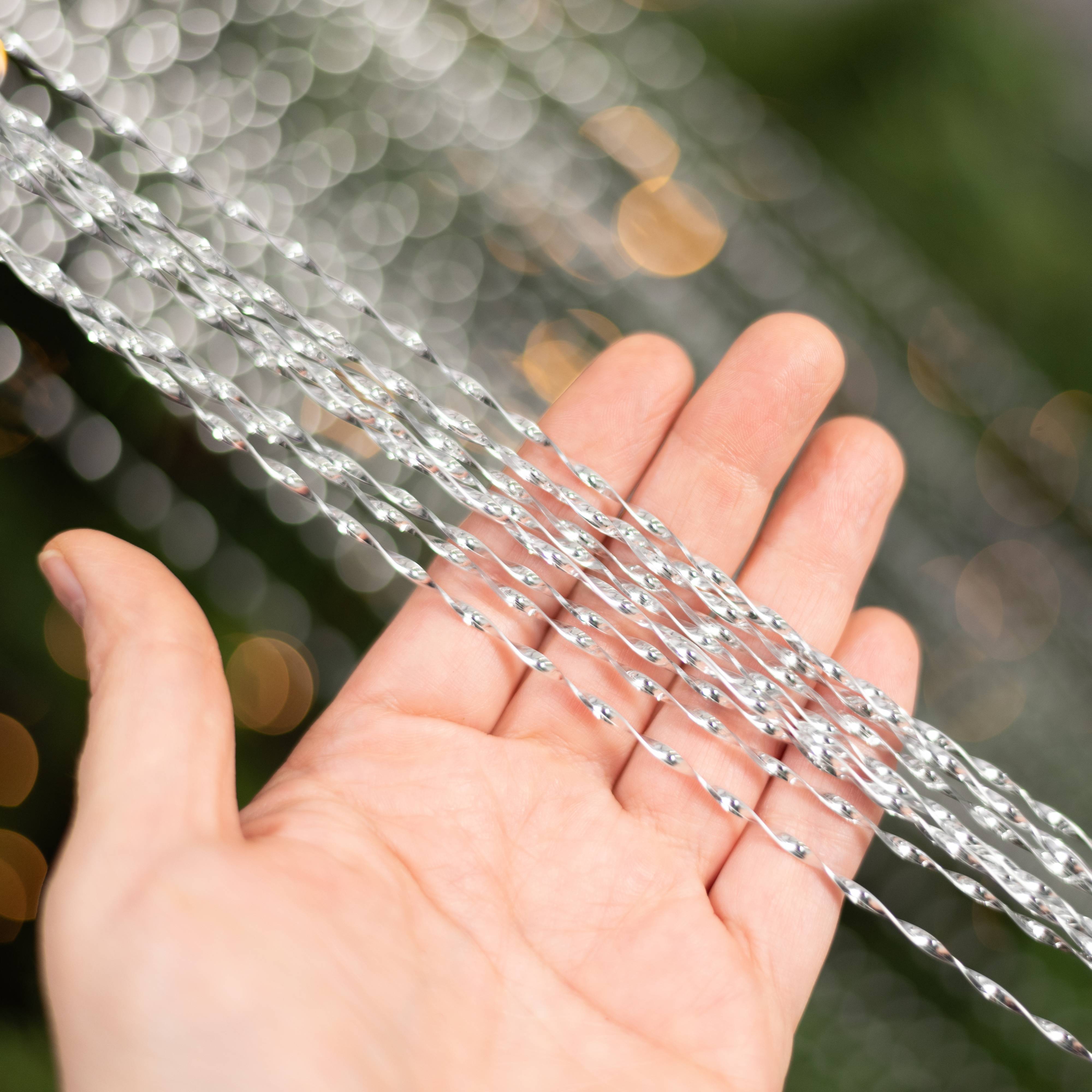 48" Metallic Twisted Grass Spray: Silver detail photo 4