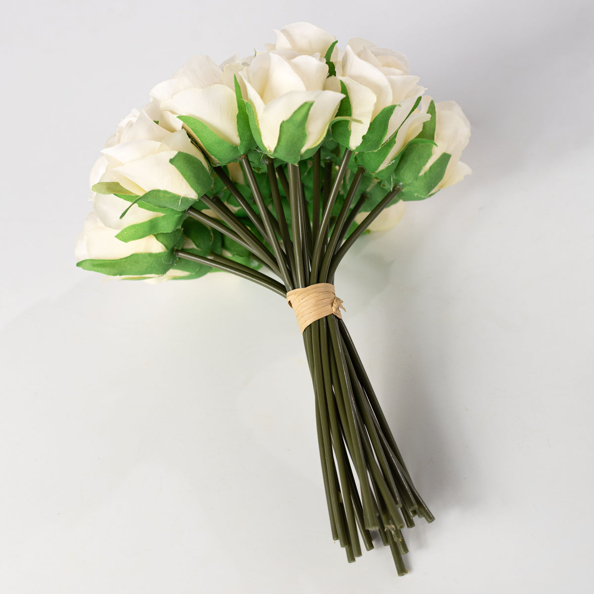9" Mini Rose Bundle: Cream detail photo 4