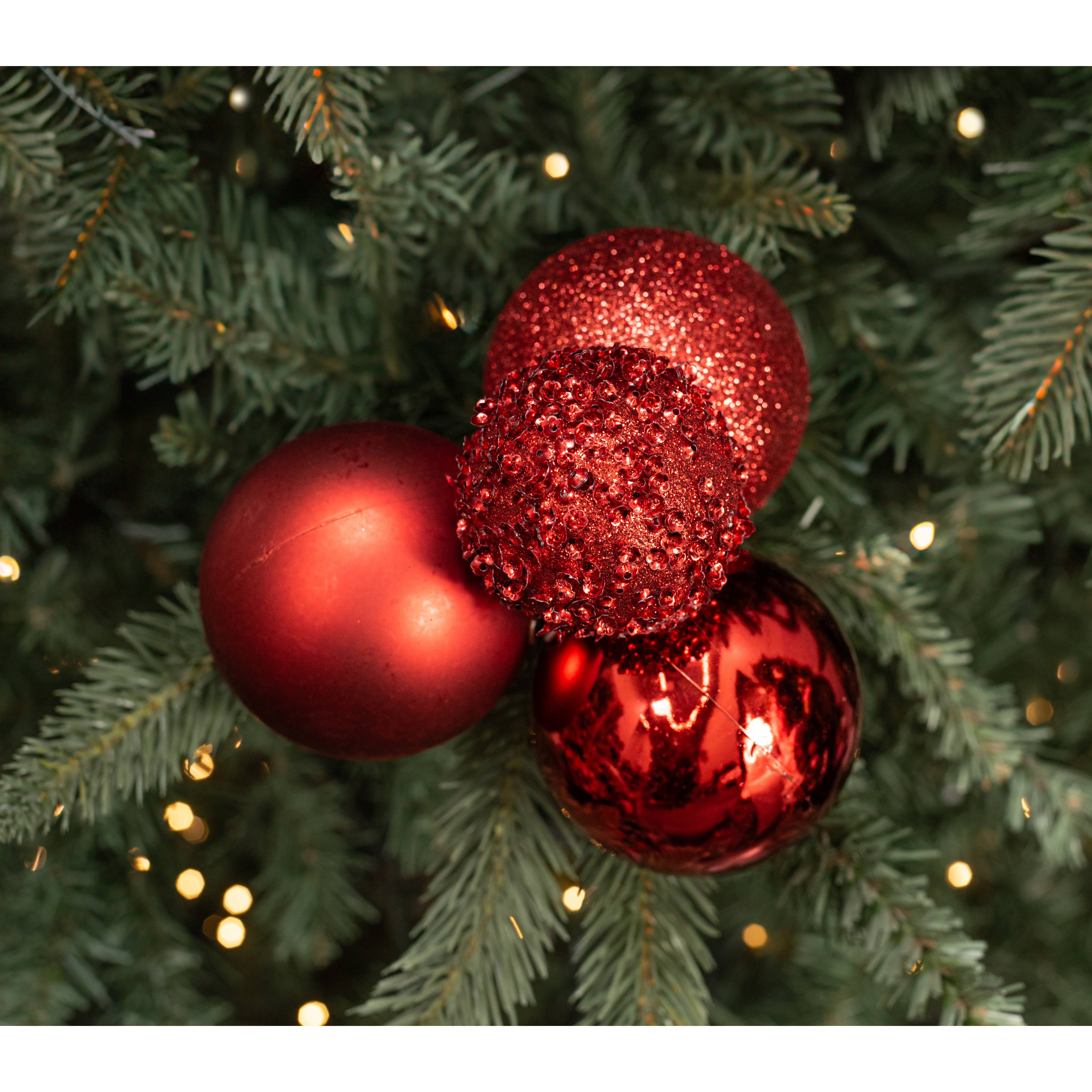 60-80mm Ball Ornament Cluster Ties: Metalli, Sequin & Glitter Red Lifestyle Photo