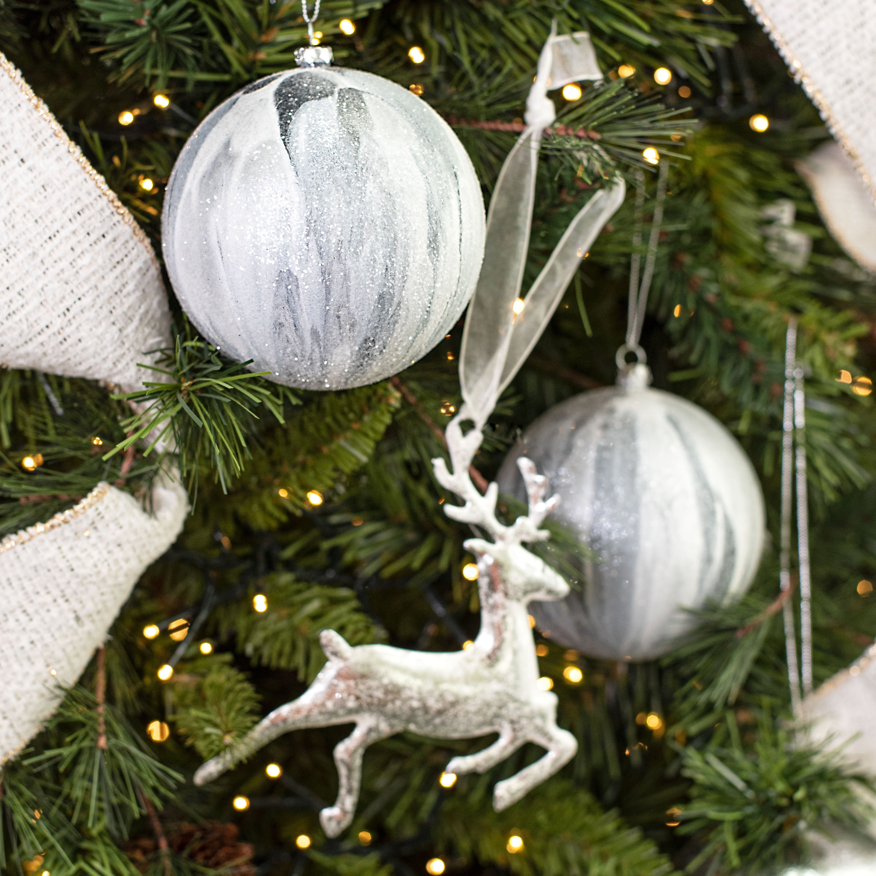 100MM Frosted Marble Ball Ornaments: Pewter White (4) Lifestyle Photo