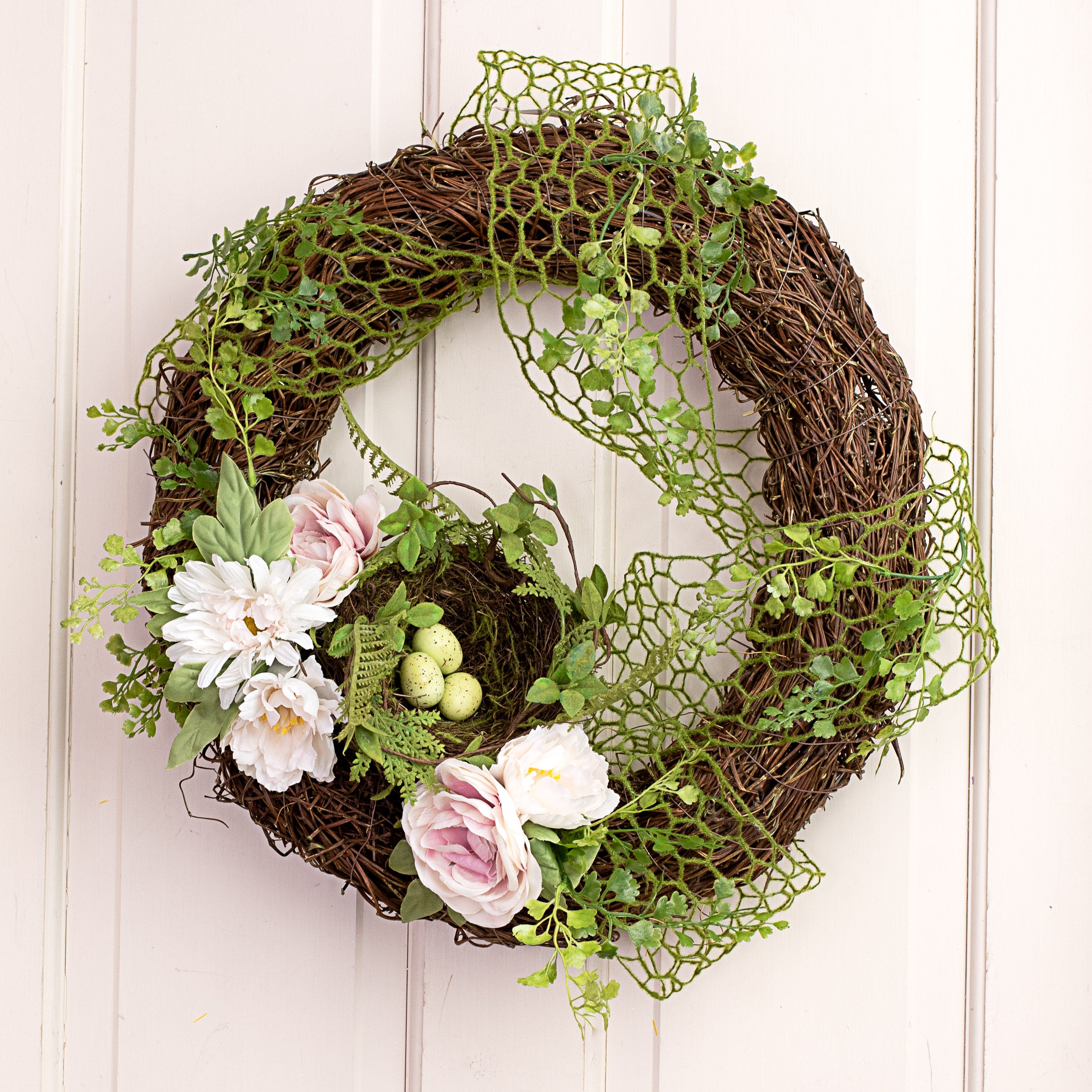 6" Moss Bird Nest With Eggs Lifestyle Photo