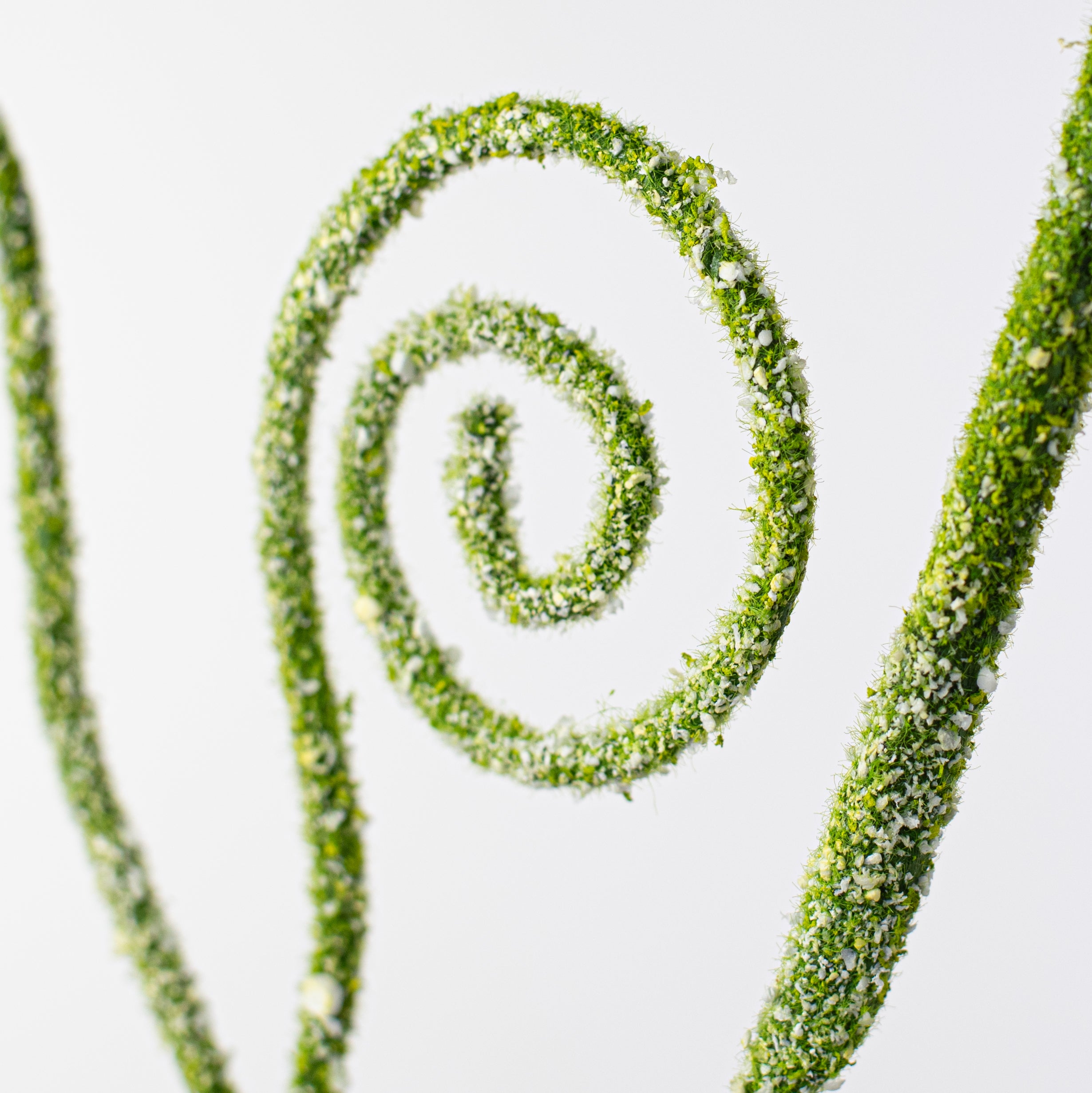27" Moss Spiral Curls Spray Lifestyle Photo