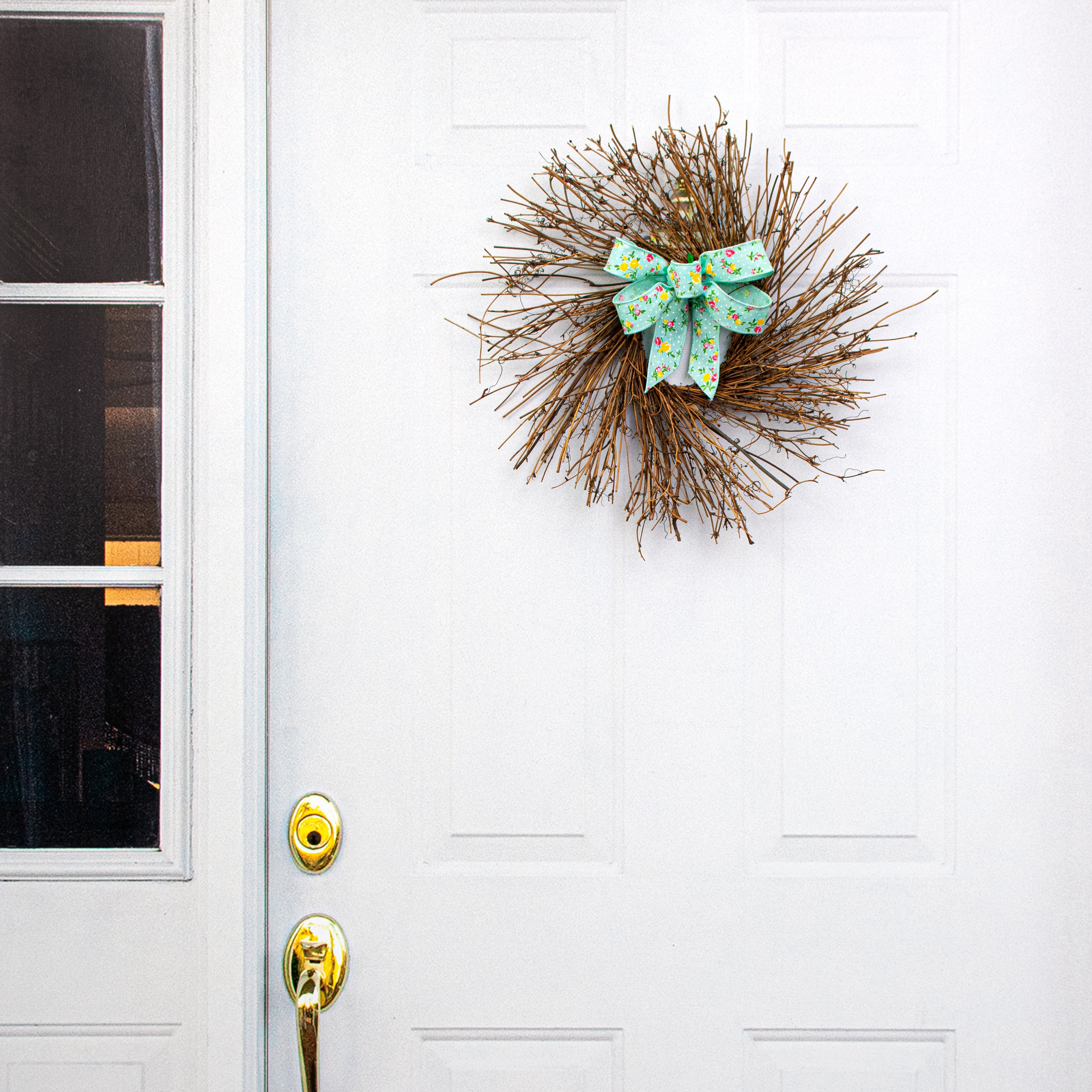 18" Natural Twig Wreath Lifestyle Photo