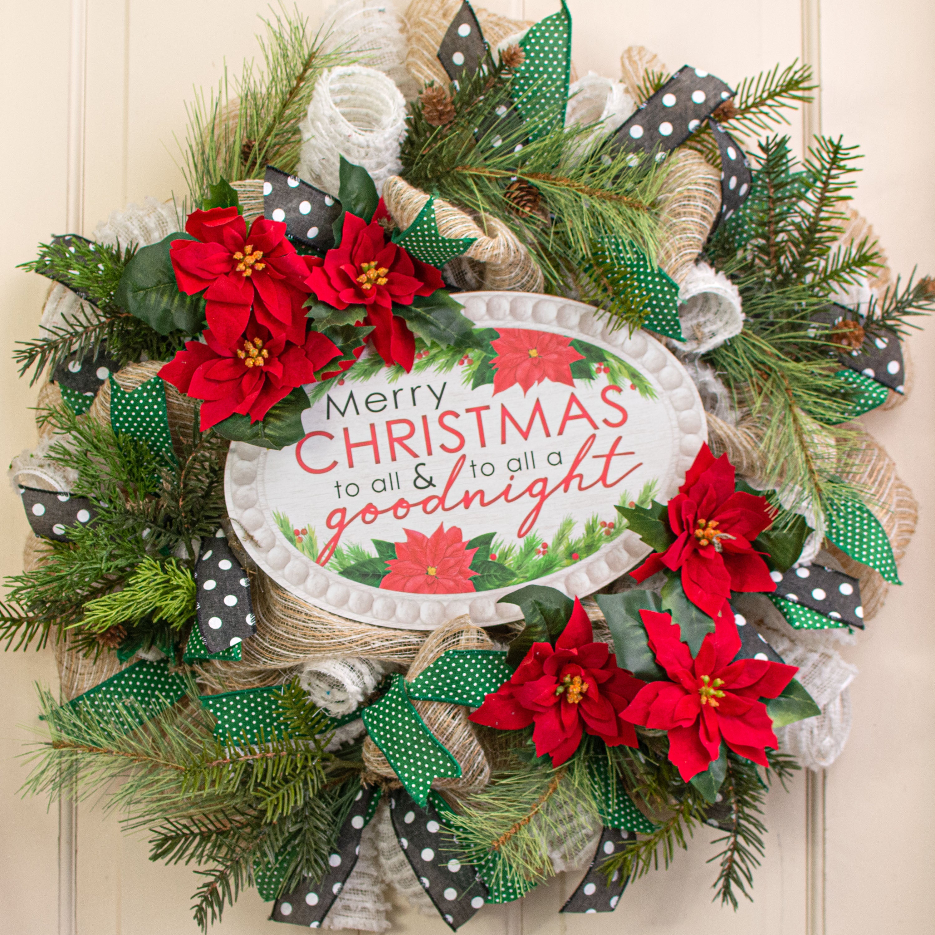 13" Oval Wooden Sign: Bead Edge Merry Christmas Goodnight Lifestyle Photo