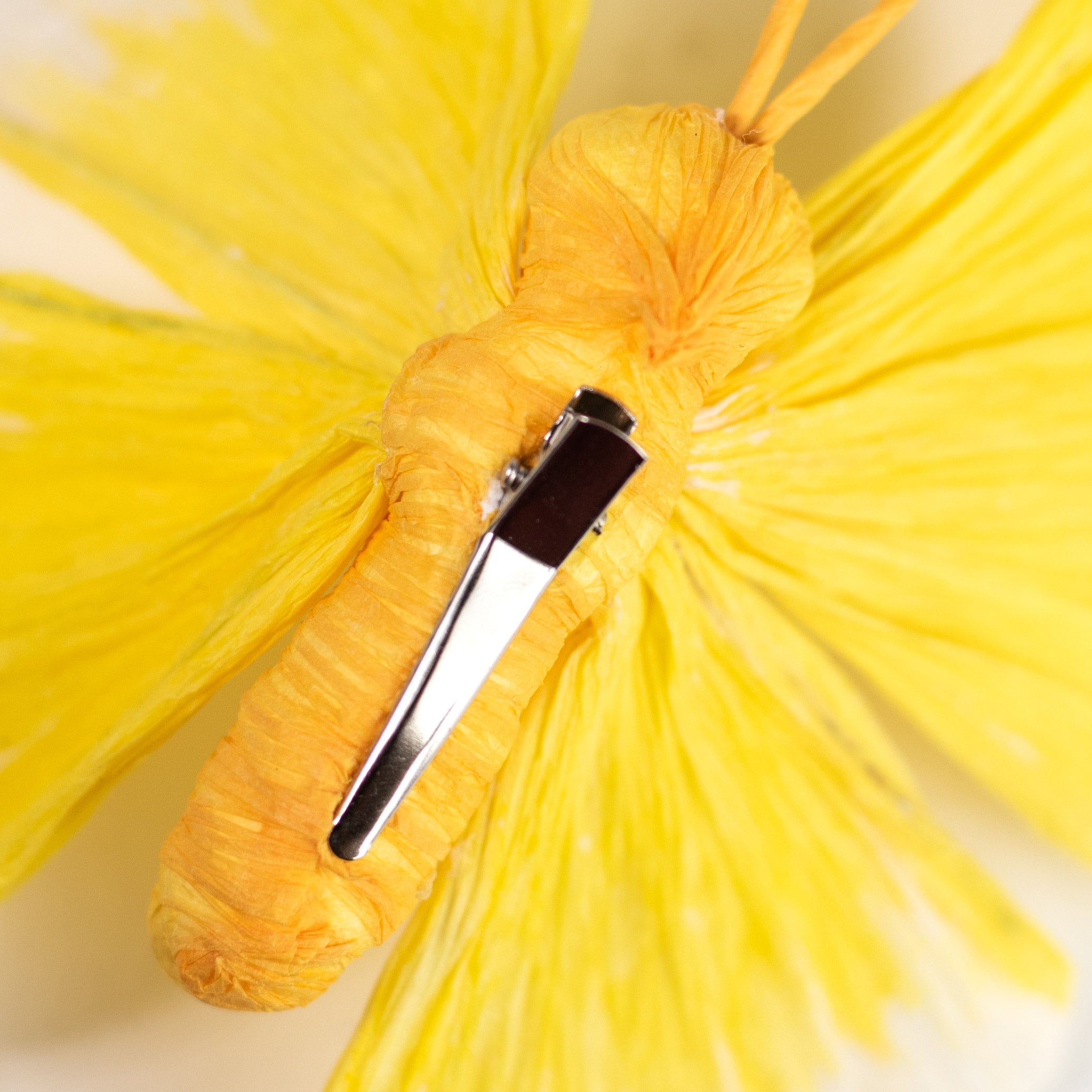 7" Paper Butterfly With Clip: Yellow detail photo 4
