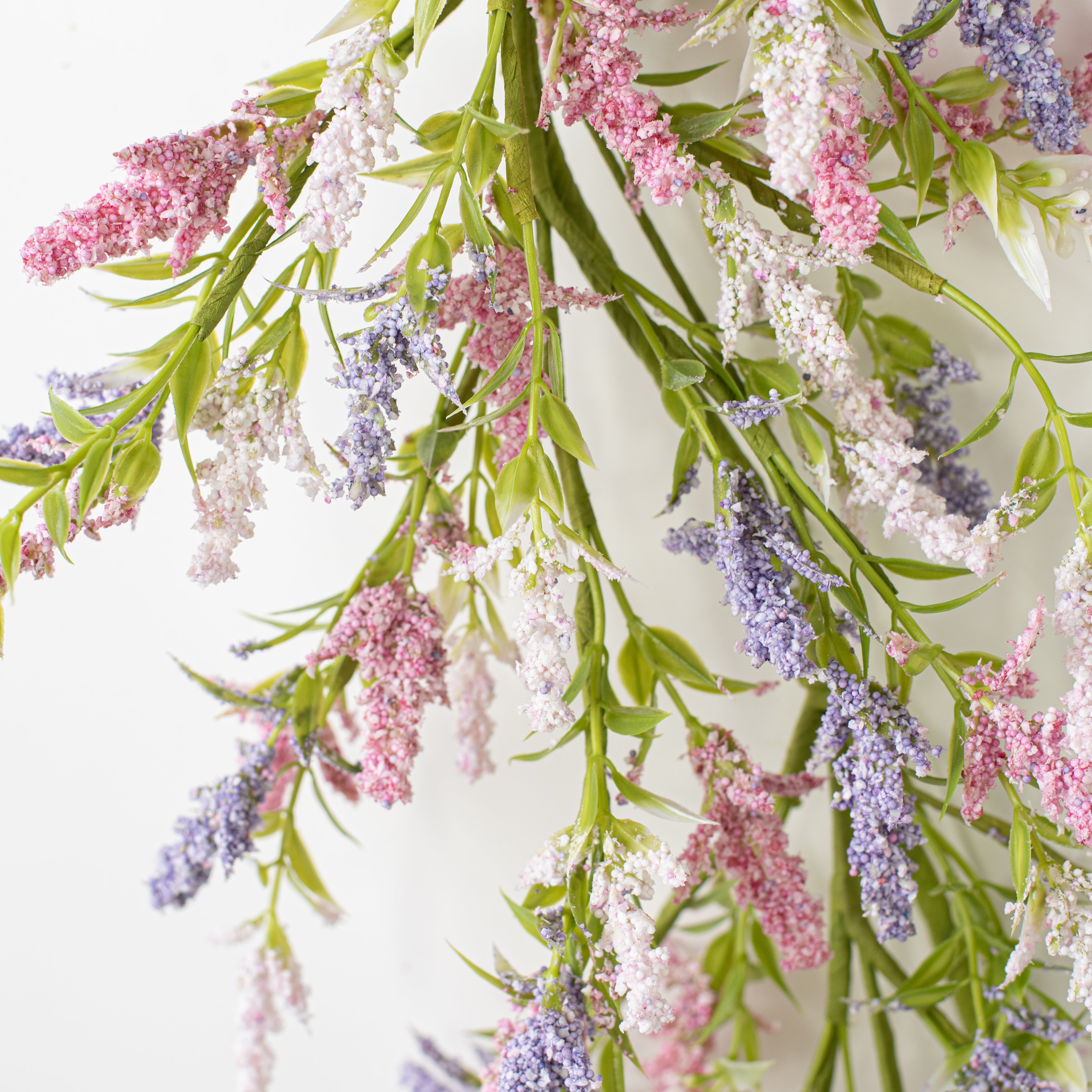 5' Pastel Lavender Garland detail photo 4