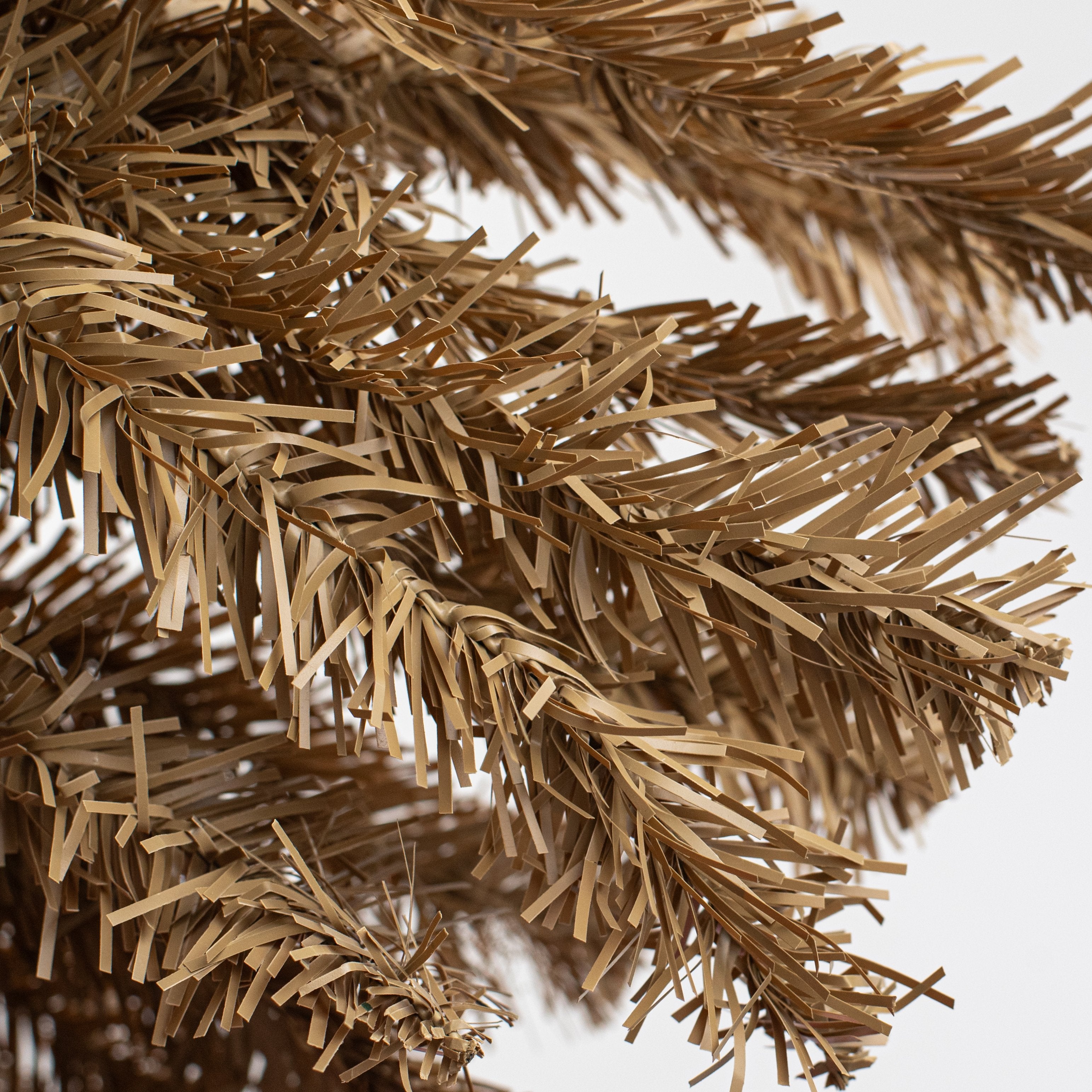 24" Pine Teardrop Swag: Burlap Tan (55 Tips) detail photo 4