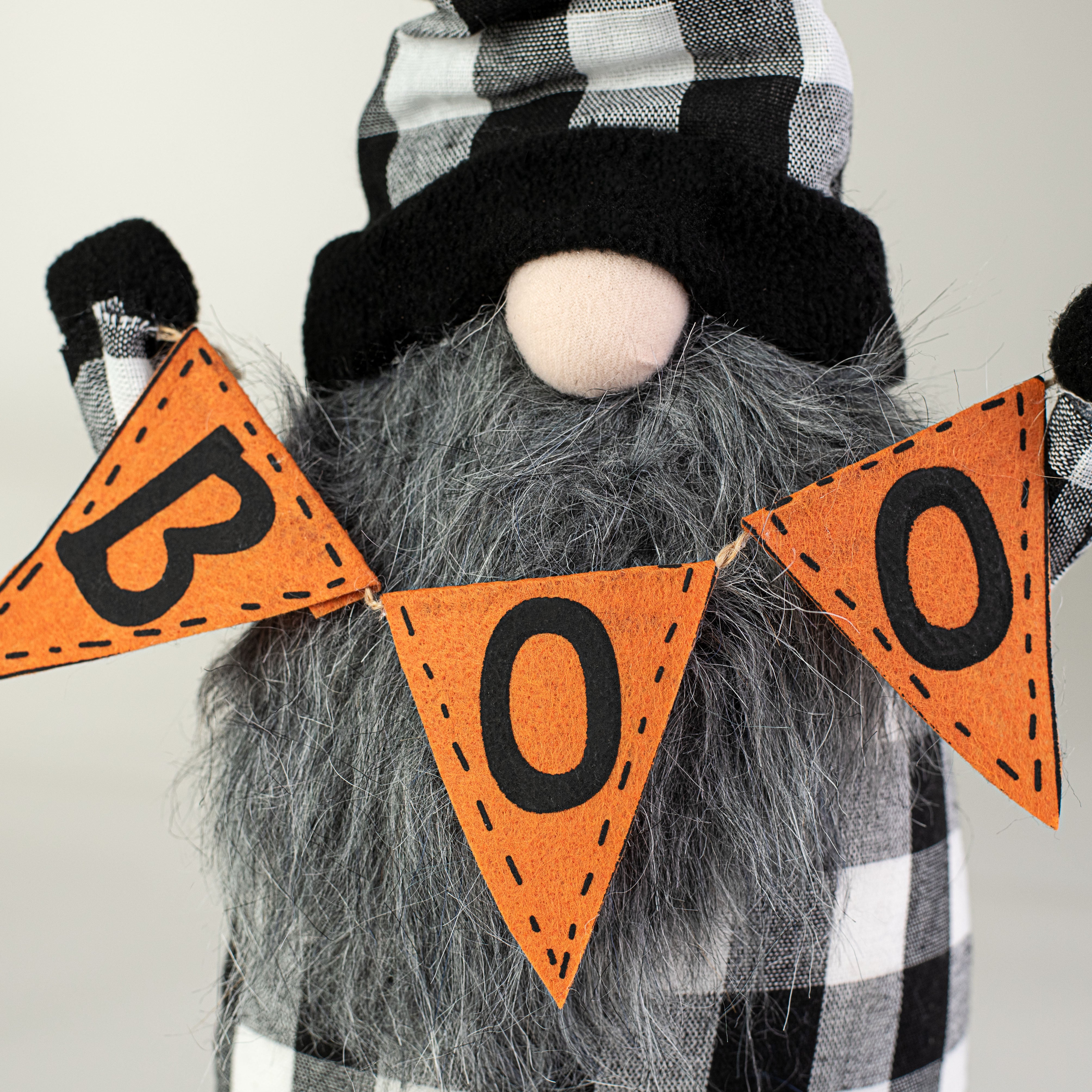 15" Plush Gnome Boo: Black & White Buffalo Plaid detail photo 4