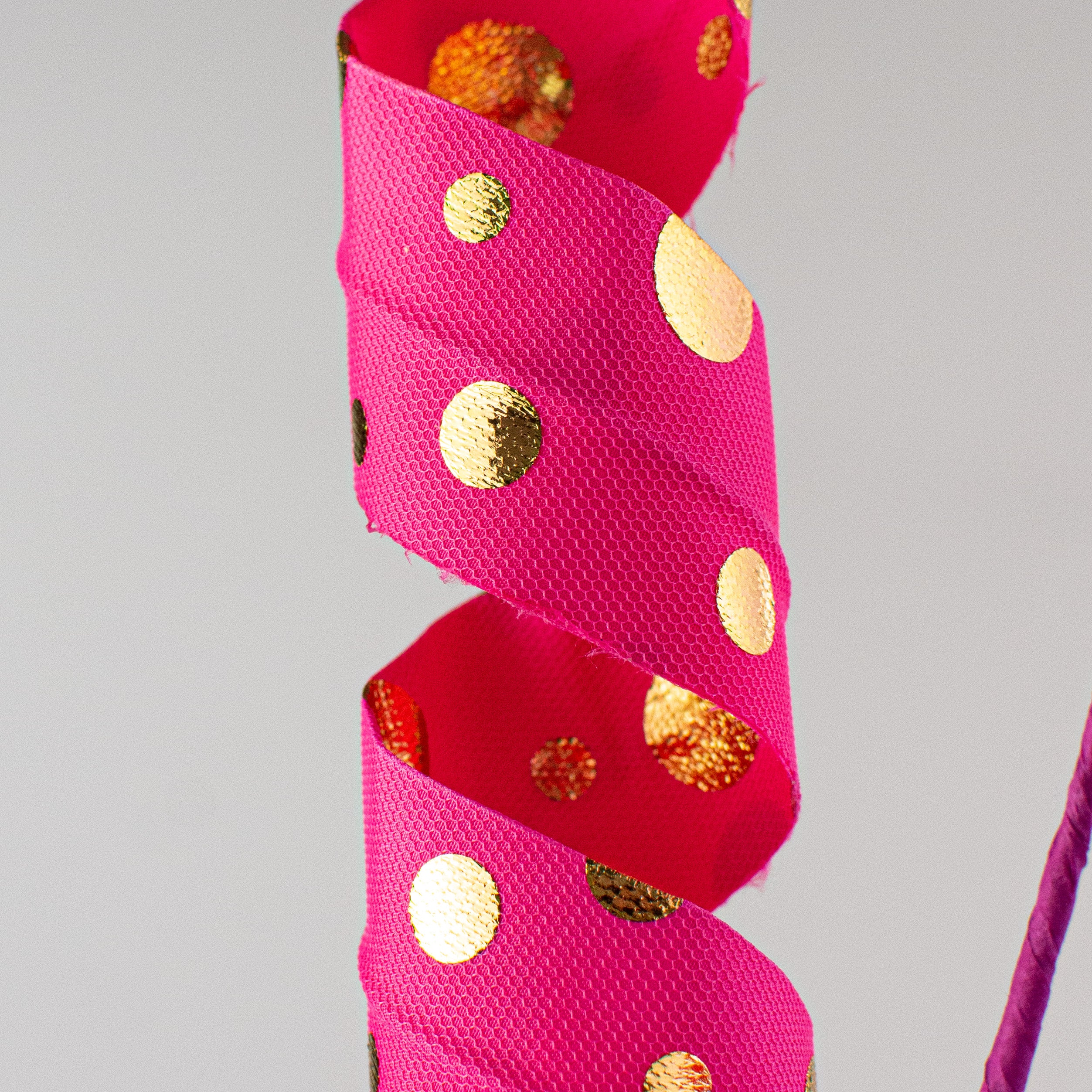 30" Polka Dot Curly Spray: Fuchsia & Gold Lifestyle Photo