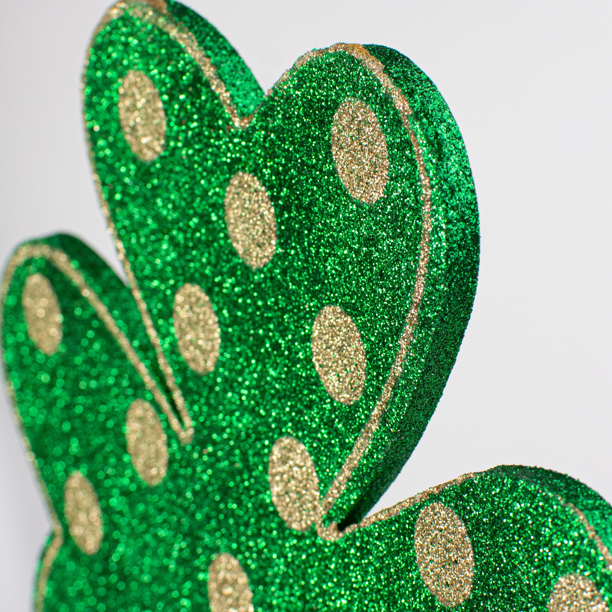 19" Polkadot Clover Pick: Gold detail photo 3