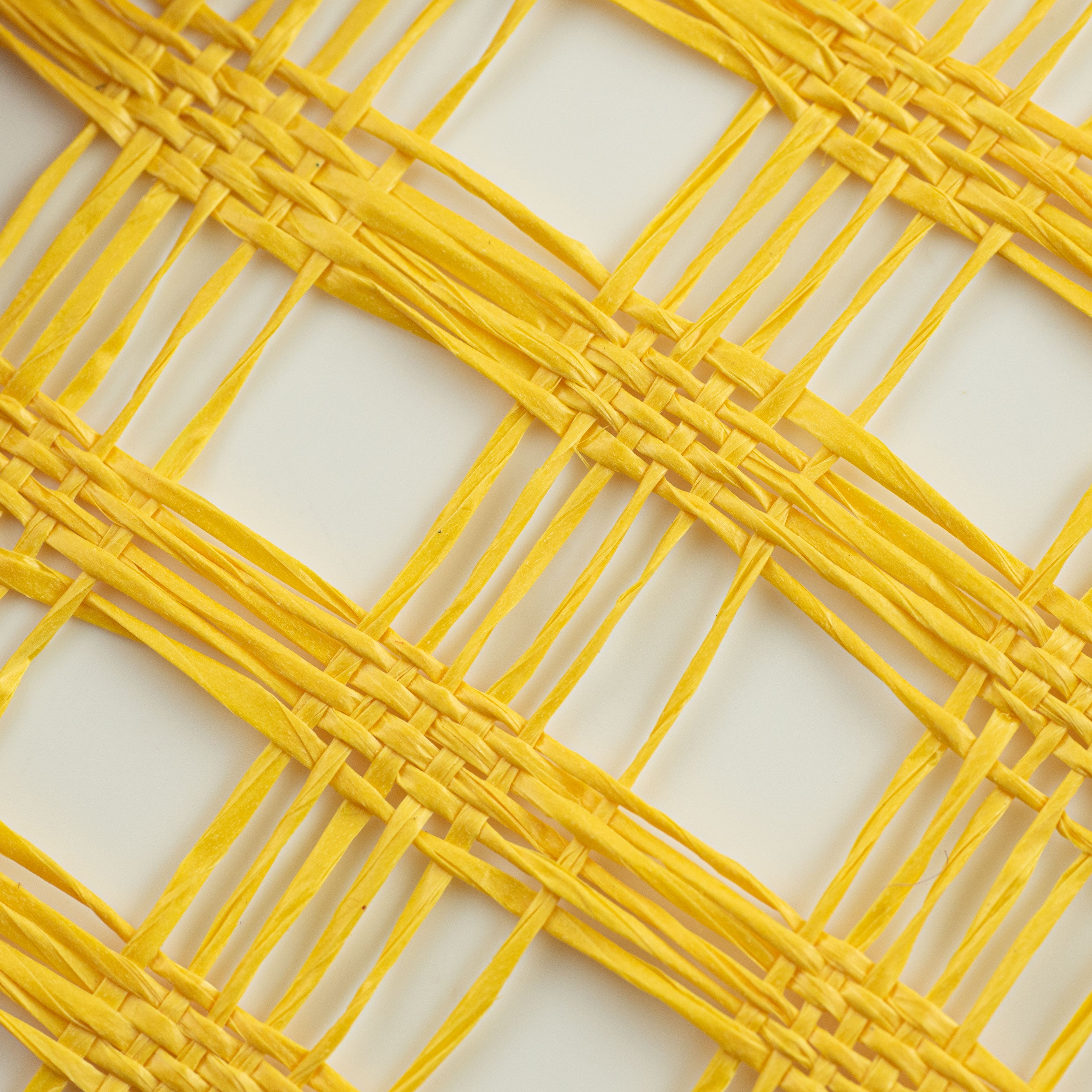 10" Poly Burlap Check Mesh: Yellow detail photo 3