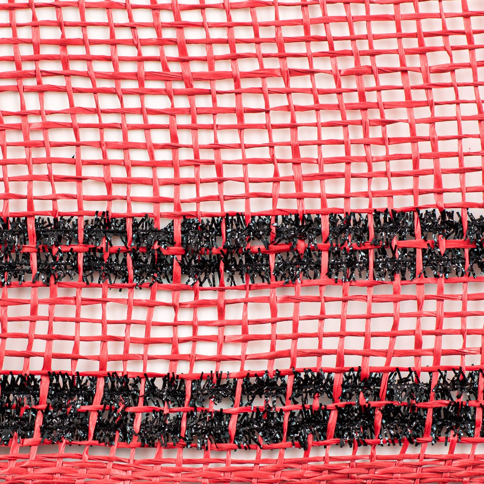 10" Poly Burlap Tinsel Border Mesh: Red & Black detail photo 3