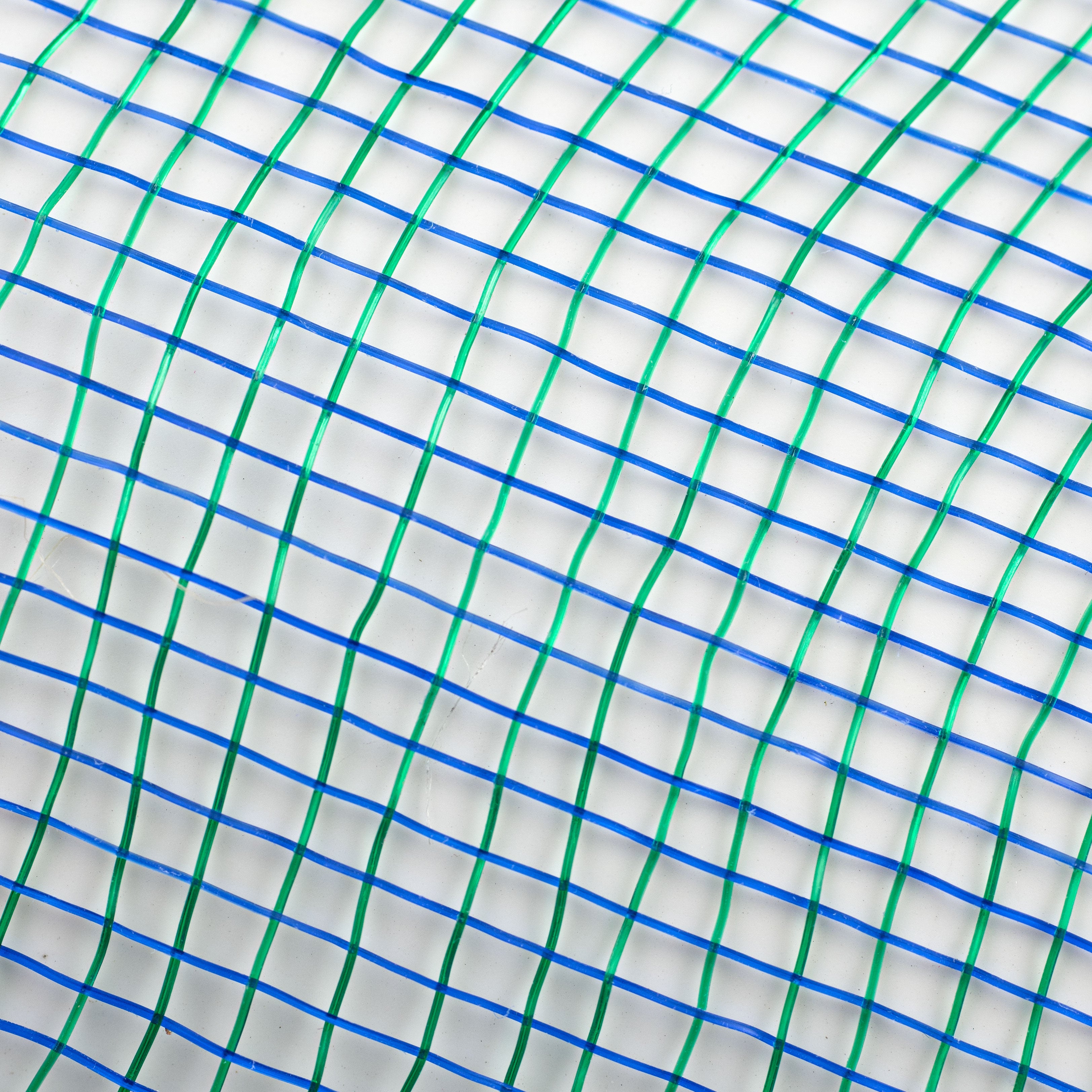 10" Poly Deco Mesh: 2-Tone Peacock Blue detail photo 3