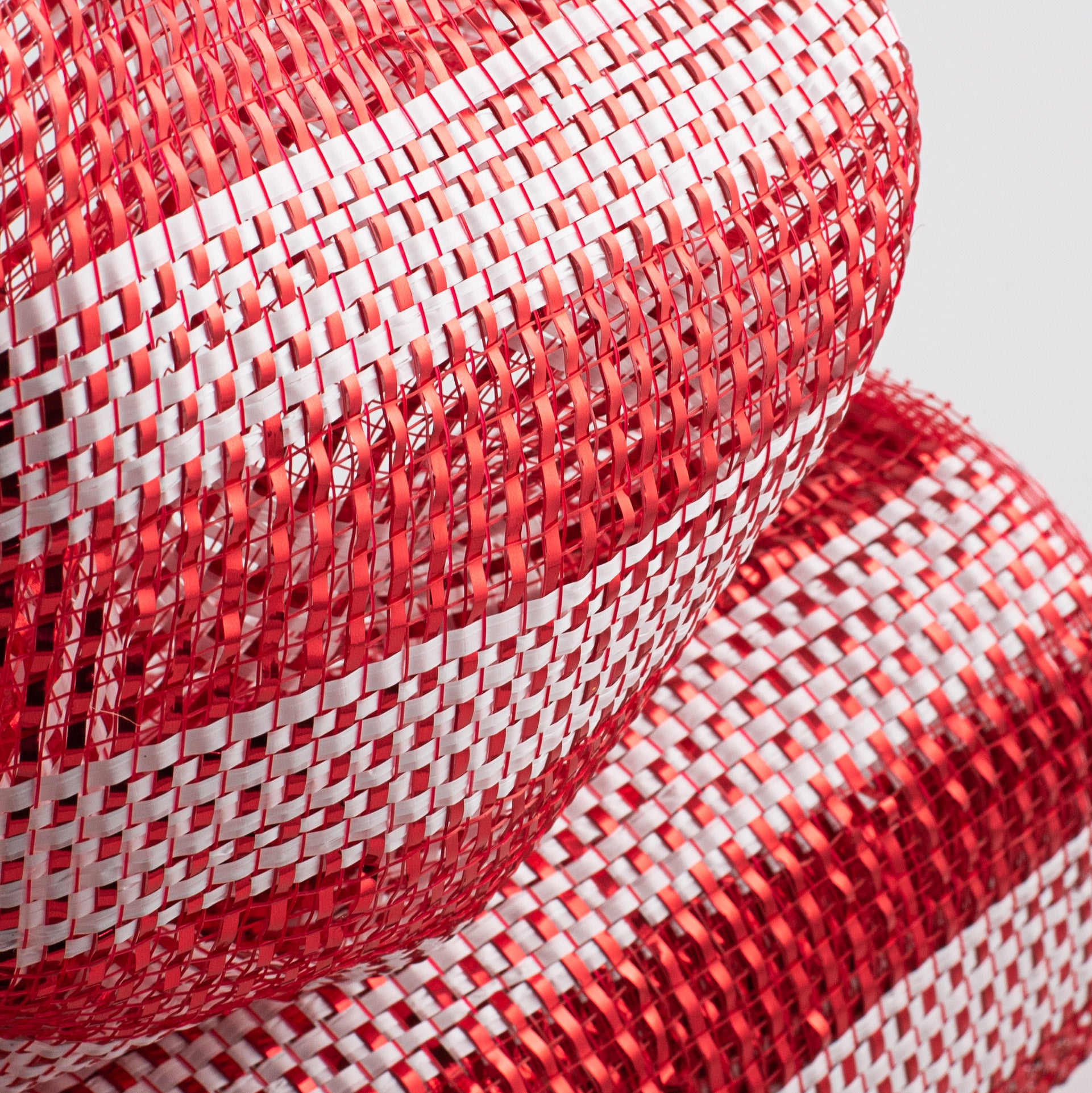 10" Poly Deco Mesh: Horizontal Stripe Wide Foil Red & White Lifestyle Photo