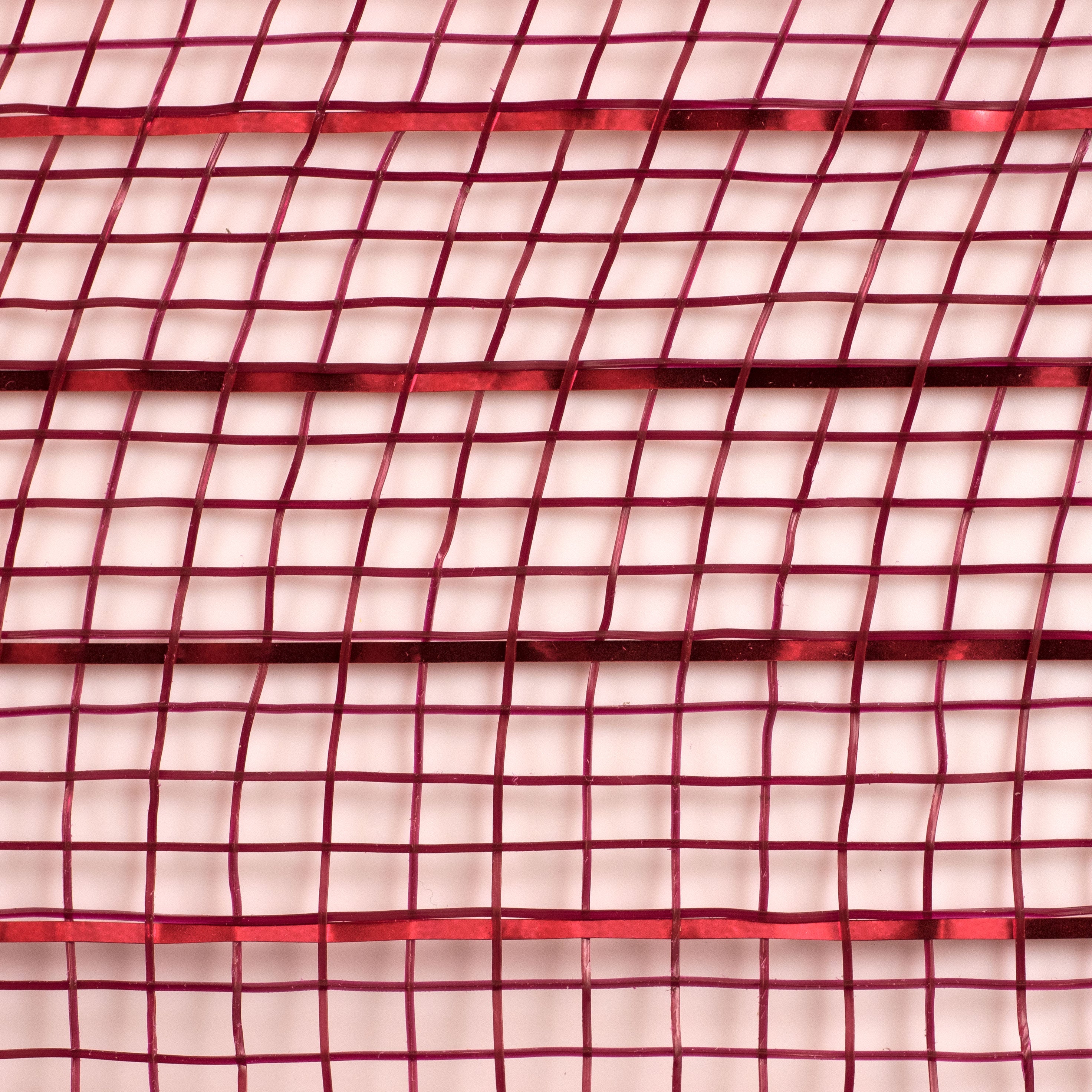 21" Poly Deco Mesh: Metallic Burgundy & Red detail photo 3