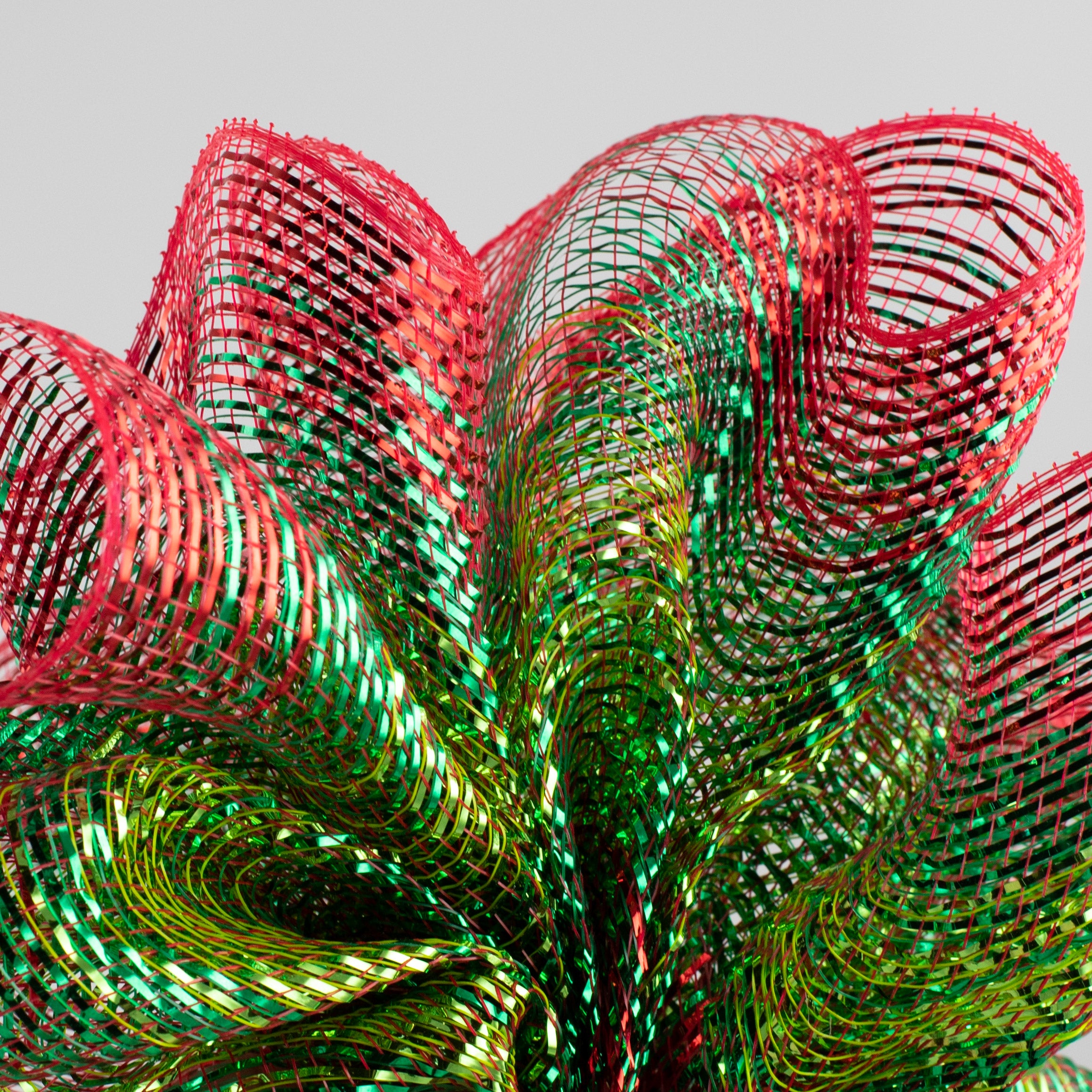 10" Poly Deco Mesh: Metallic Christmas Lime Ombré Lifestyle Photo