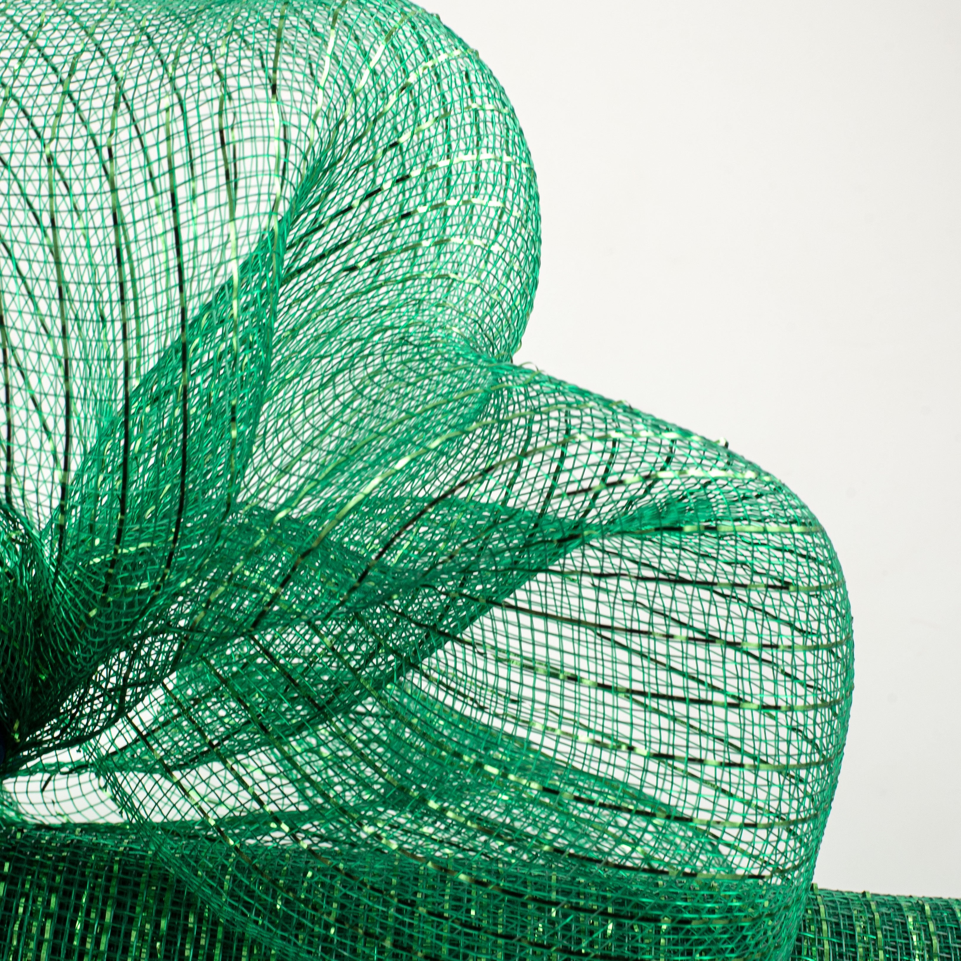 21" Poly Deco Mesh: Metallic Emerald Green Lifestyle Photo