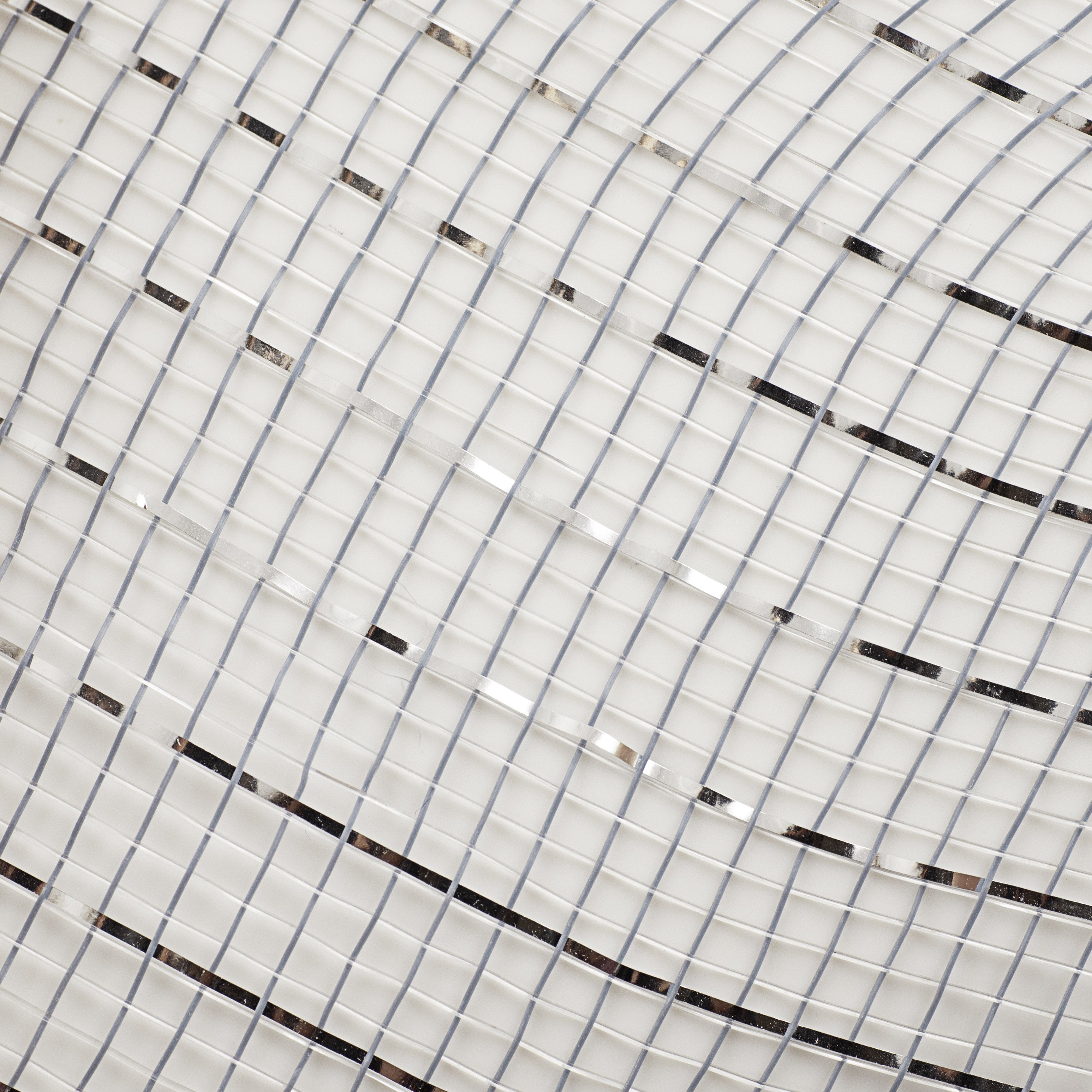 10" Poly Deco Mesh: Metallic Silver detail photo 3