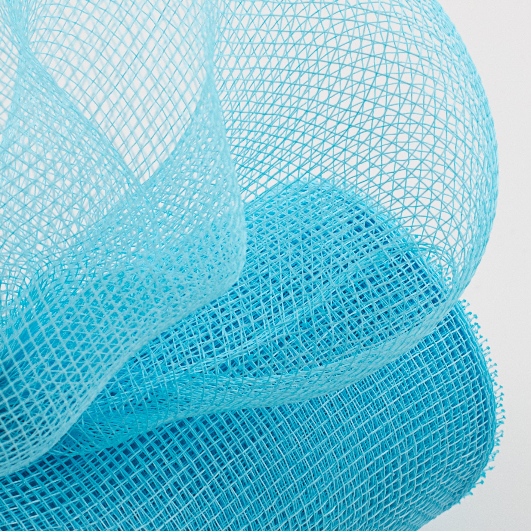 10" Poly Deco Mesh: Turquoise Lifestyle Photo