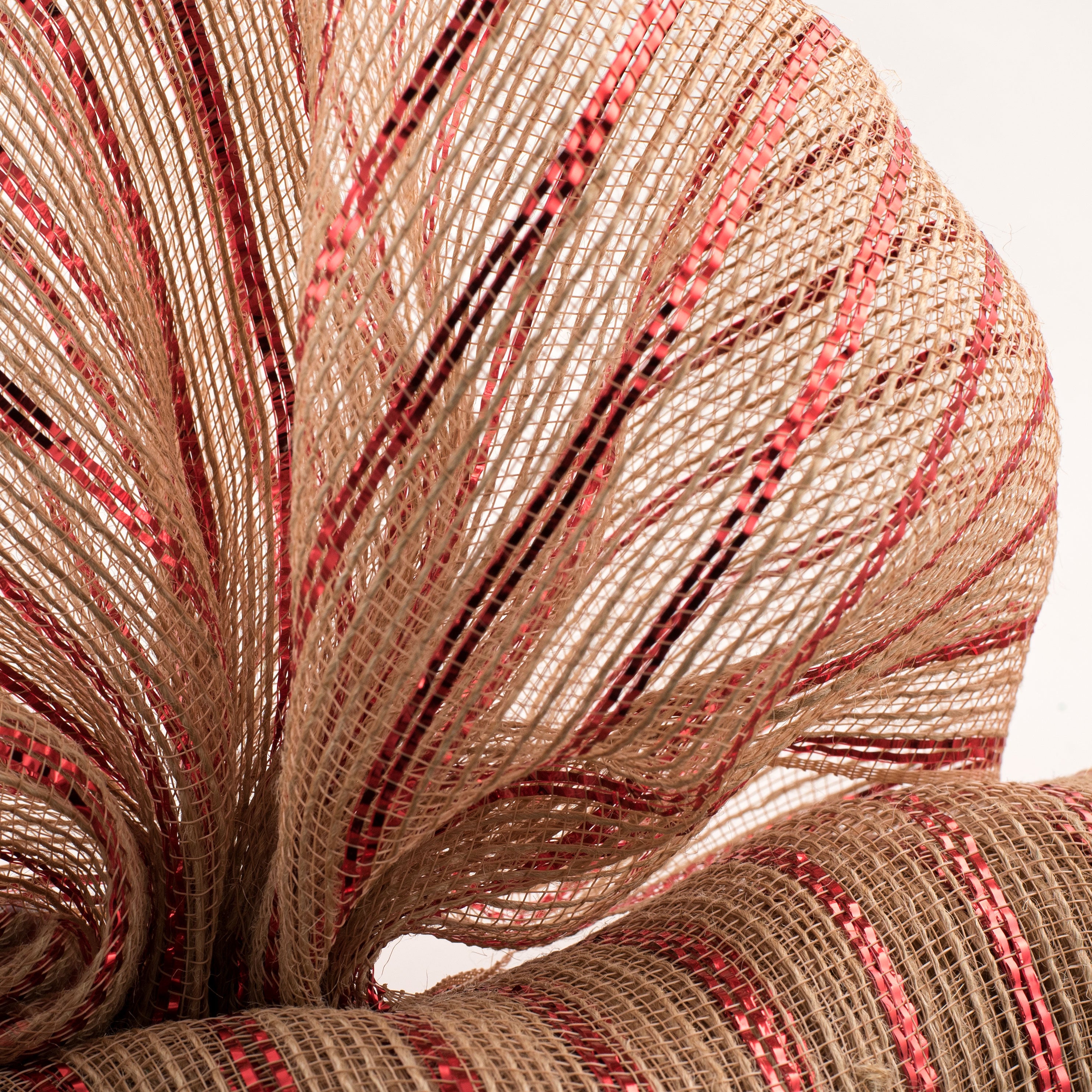 21" Poly Jute Deco Mesh: Natural & Red Metallic Stripe (10 Yards) Lifestyle Photo