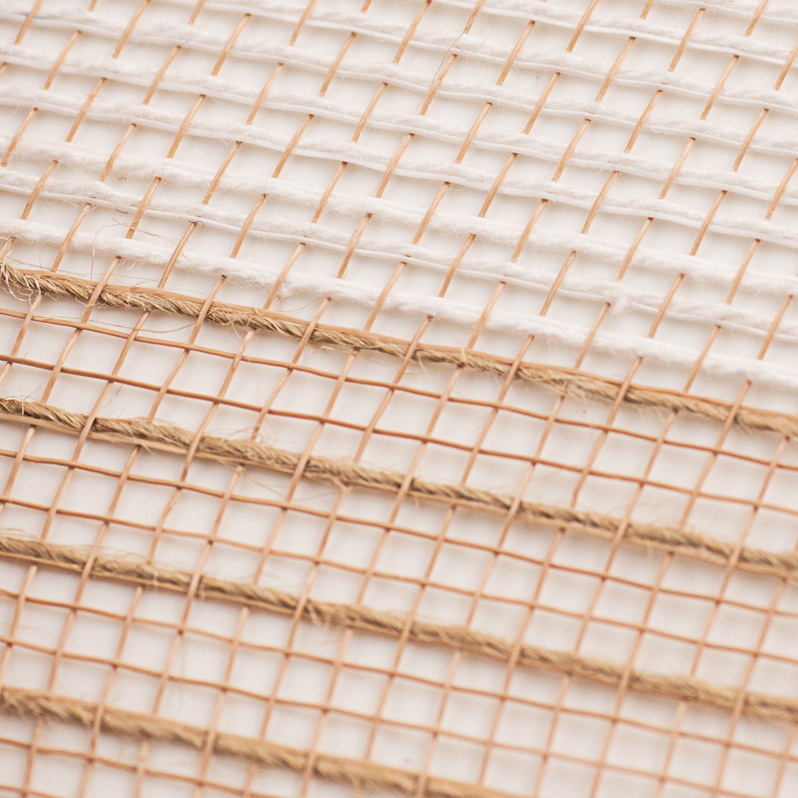 10" Poly Jute Deco Mesh: Natural & White Wide Stripe (10 Yards) detail photo 4
