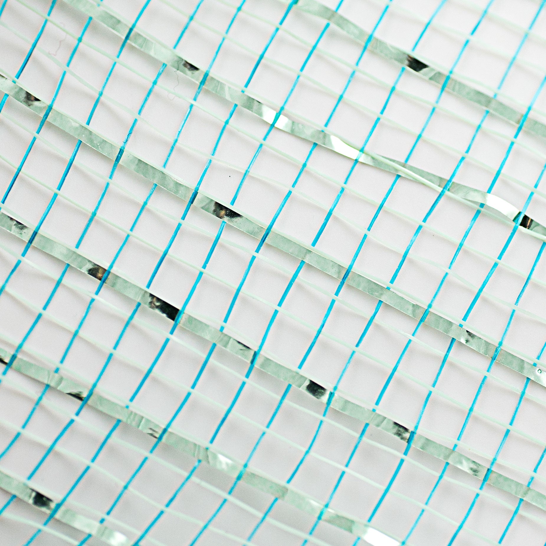 21" Poly Mesh Roll: Metallic Ice Blue detail photo 3