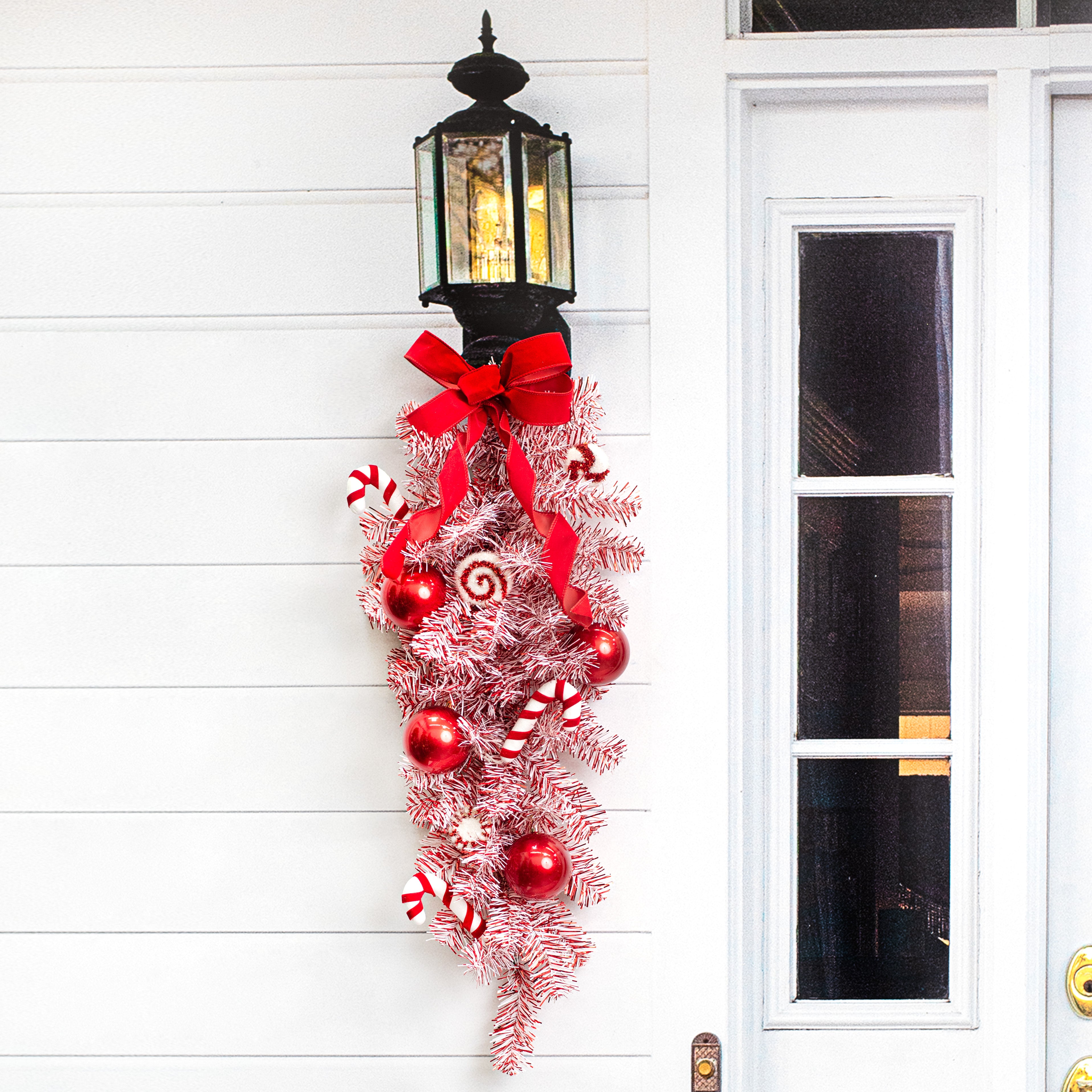 32" PVC Pine Teardrop: Red & White Lifestyle Photo