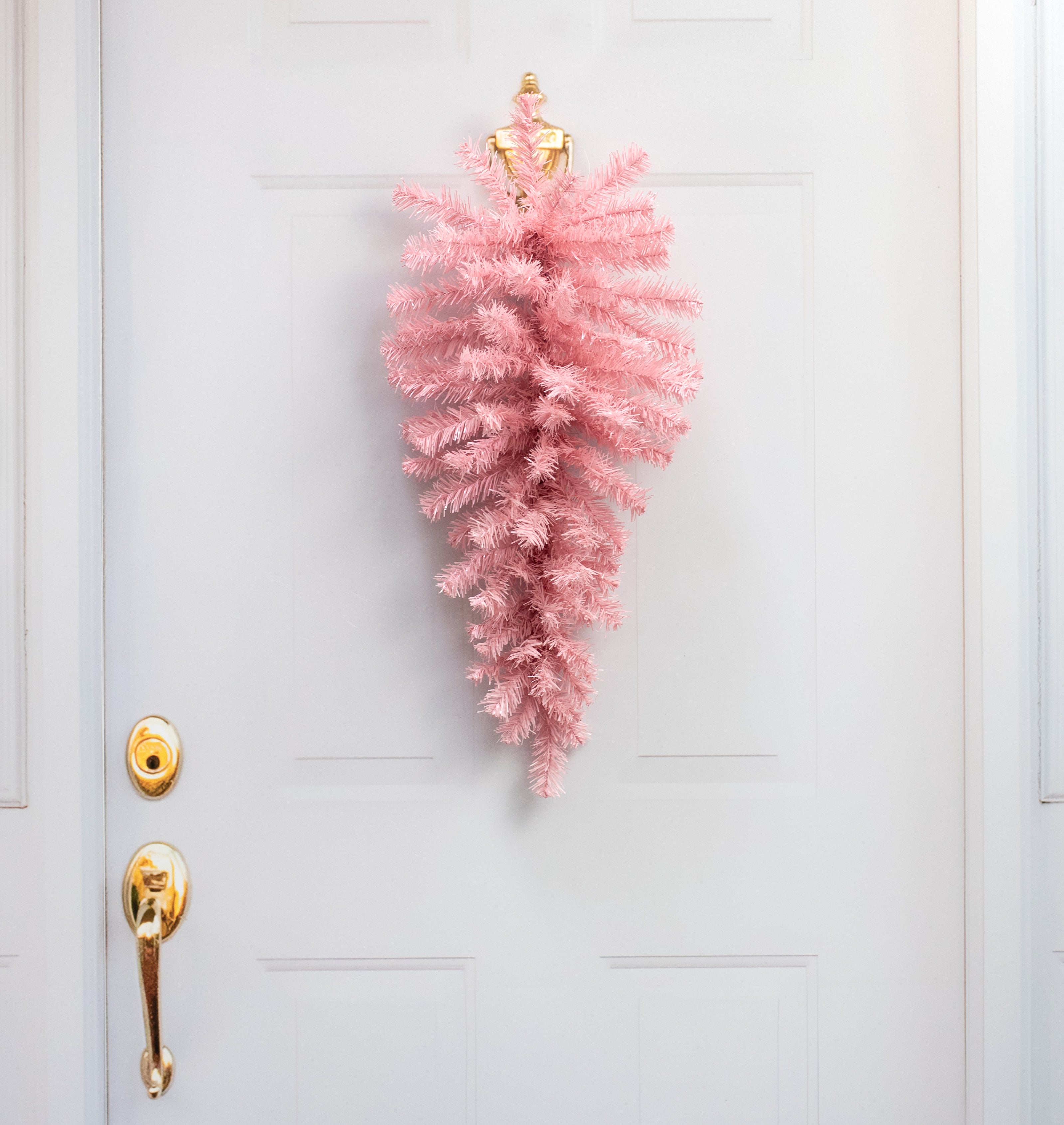 24" PVC Pine Teardrop Swag: Pale Pink Lifestyle Photo