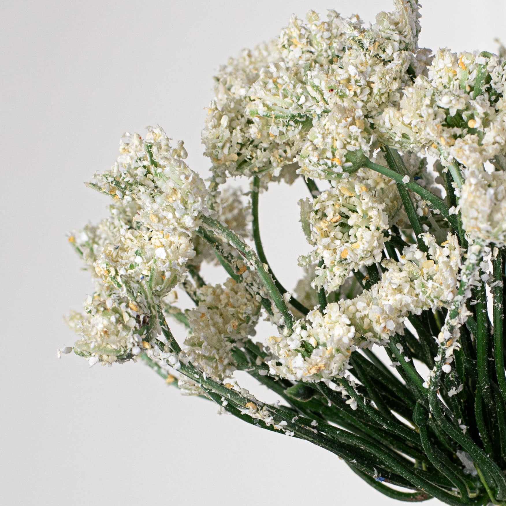 21" Queen Ann Heather Blossom Stem: Cream Lifestyle Photo