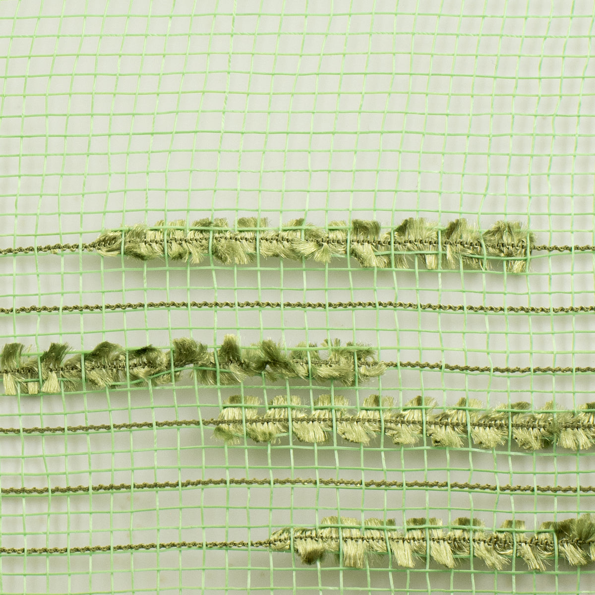 10" Random Double Drift Border Mesh: Lime Green detail photo 3