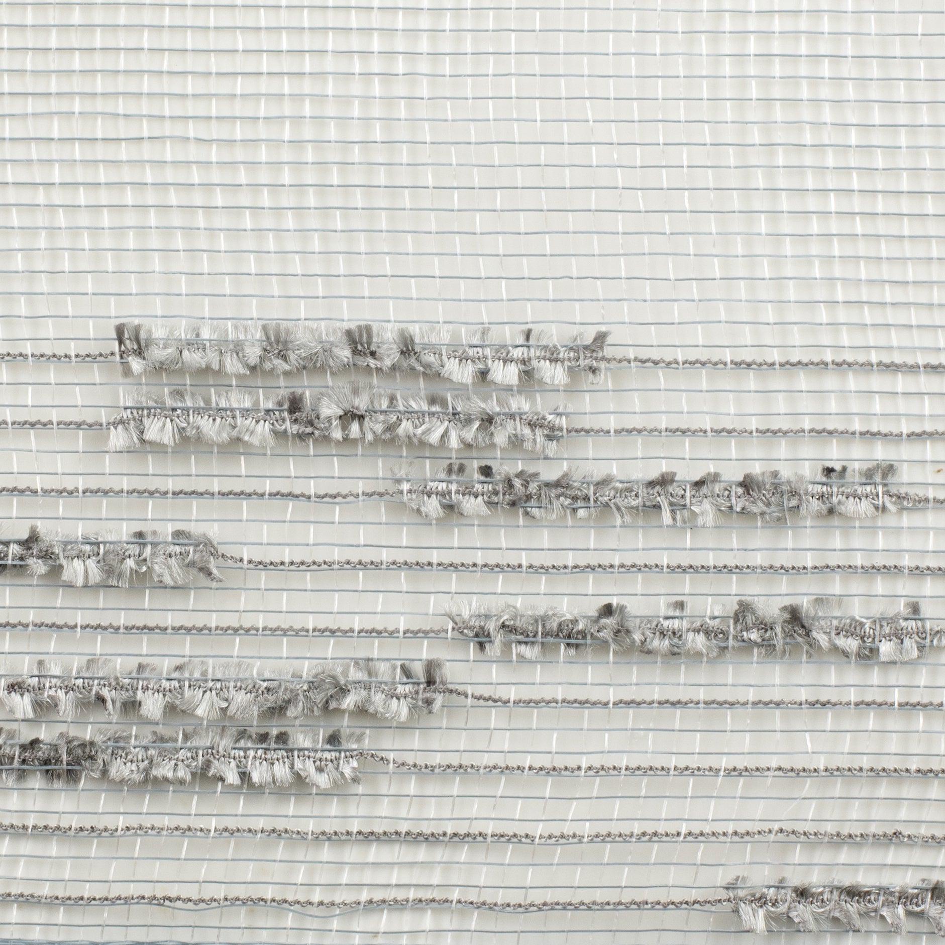 10" Random Double Drift Border Mesh: Silver detail photo 3