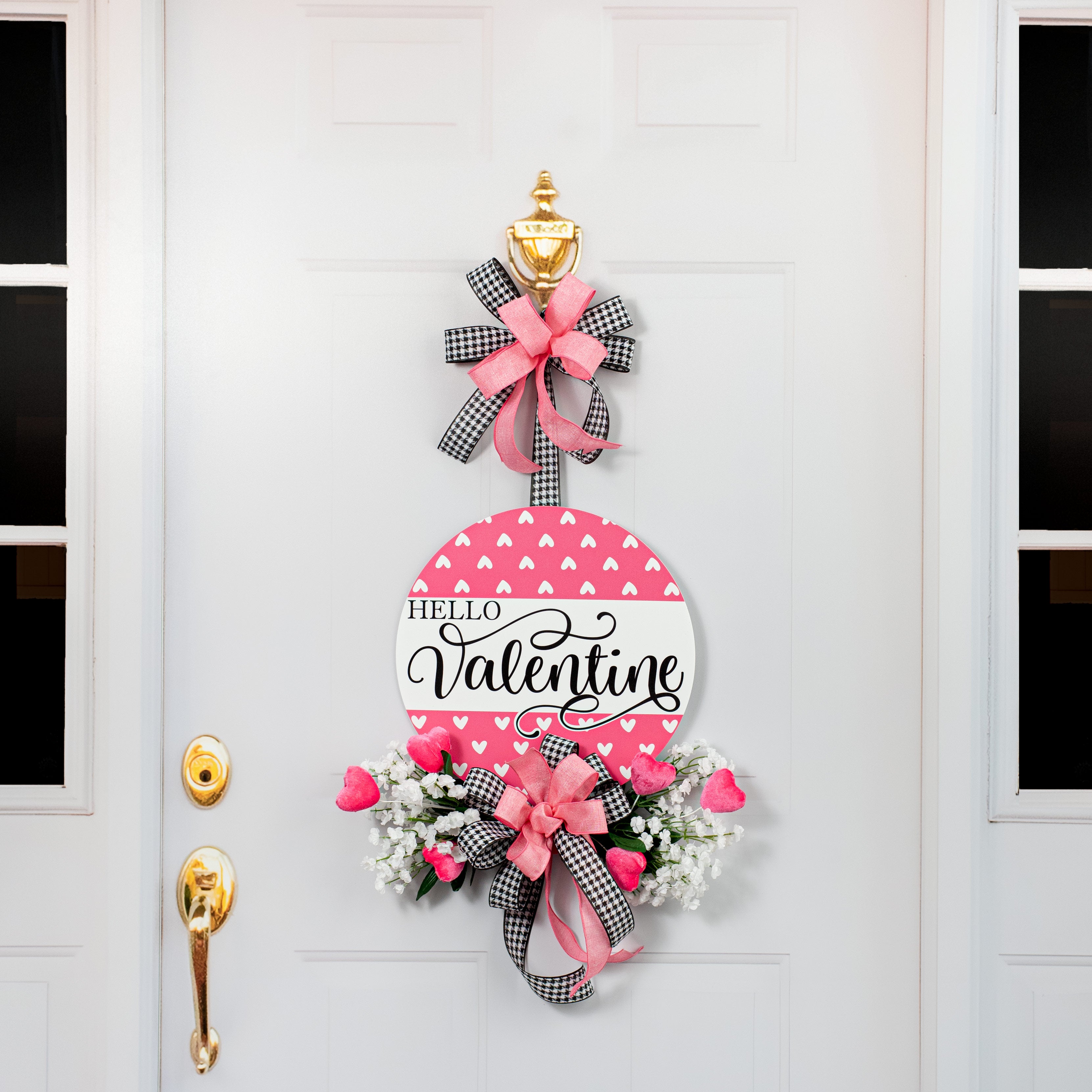 14" Round Waterproof BowTie Sign™: Pink Hearts Hello Valentine detail photo 4